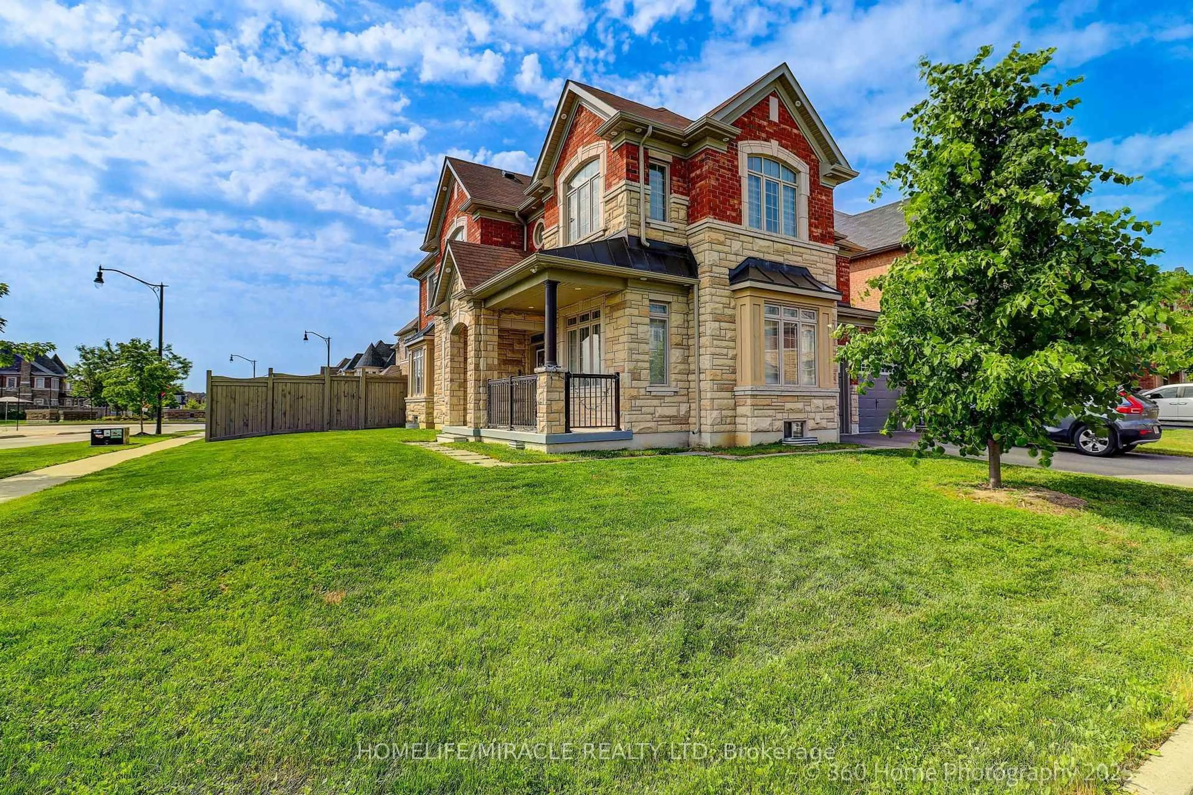 Home with brick exterior material, building for 84 John Carroll Dr, Brampton Ontario L6P 4J3