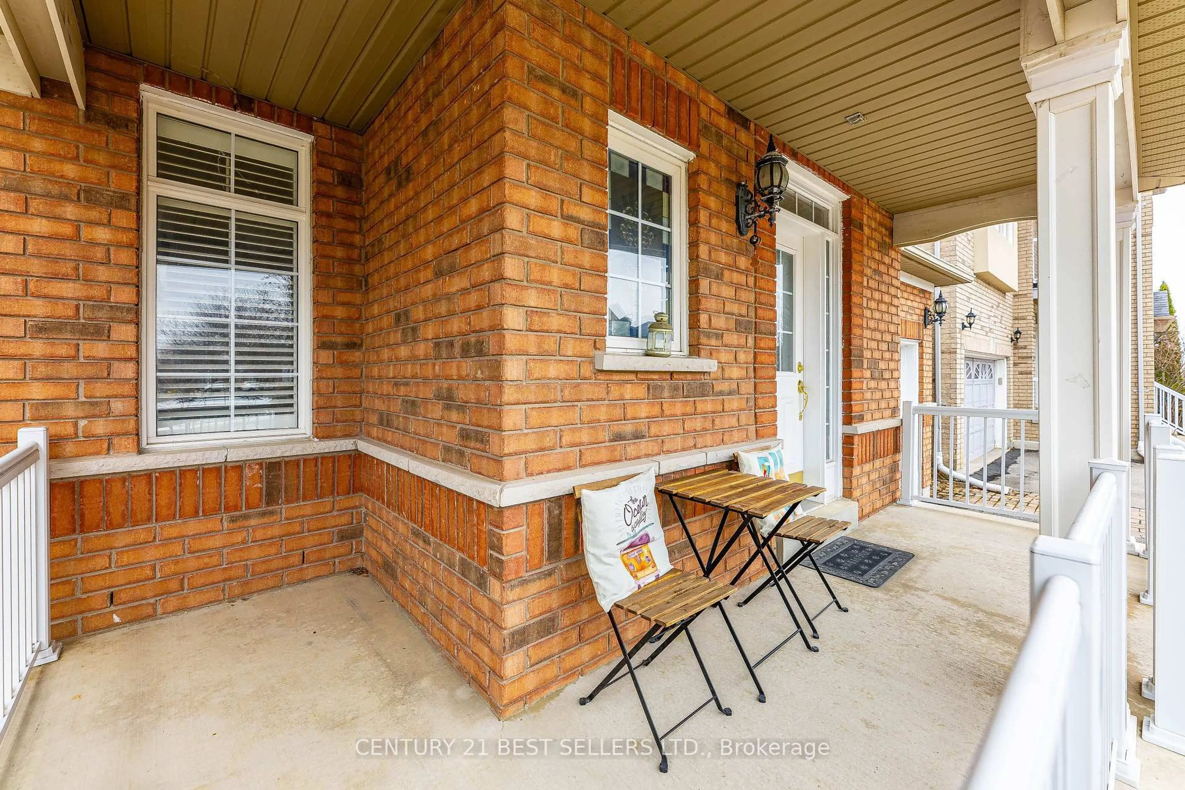 Unknown for 3852 Oland Dr, Mississauga Ontario L5M 6M8