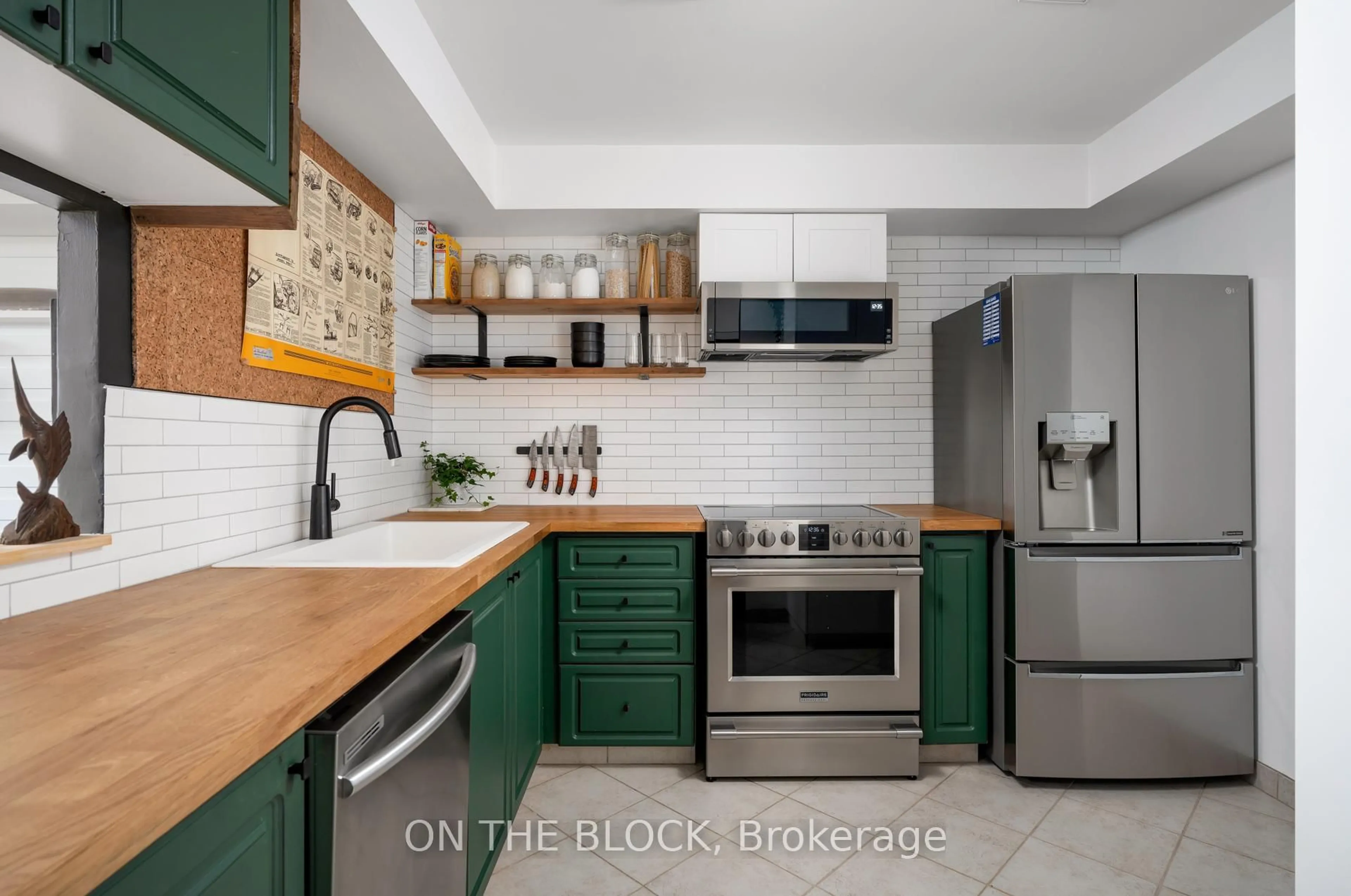 Open concept kitchen, ceramic/tile floor for 3845 Lake Shore Blvd #506, Toronto Ontario M8W 4Y3