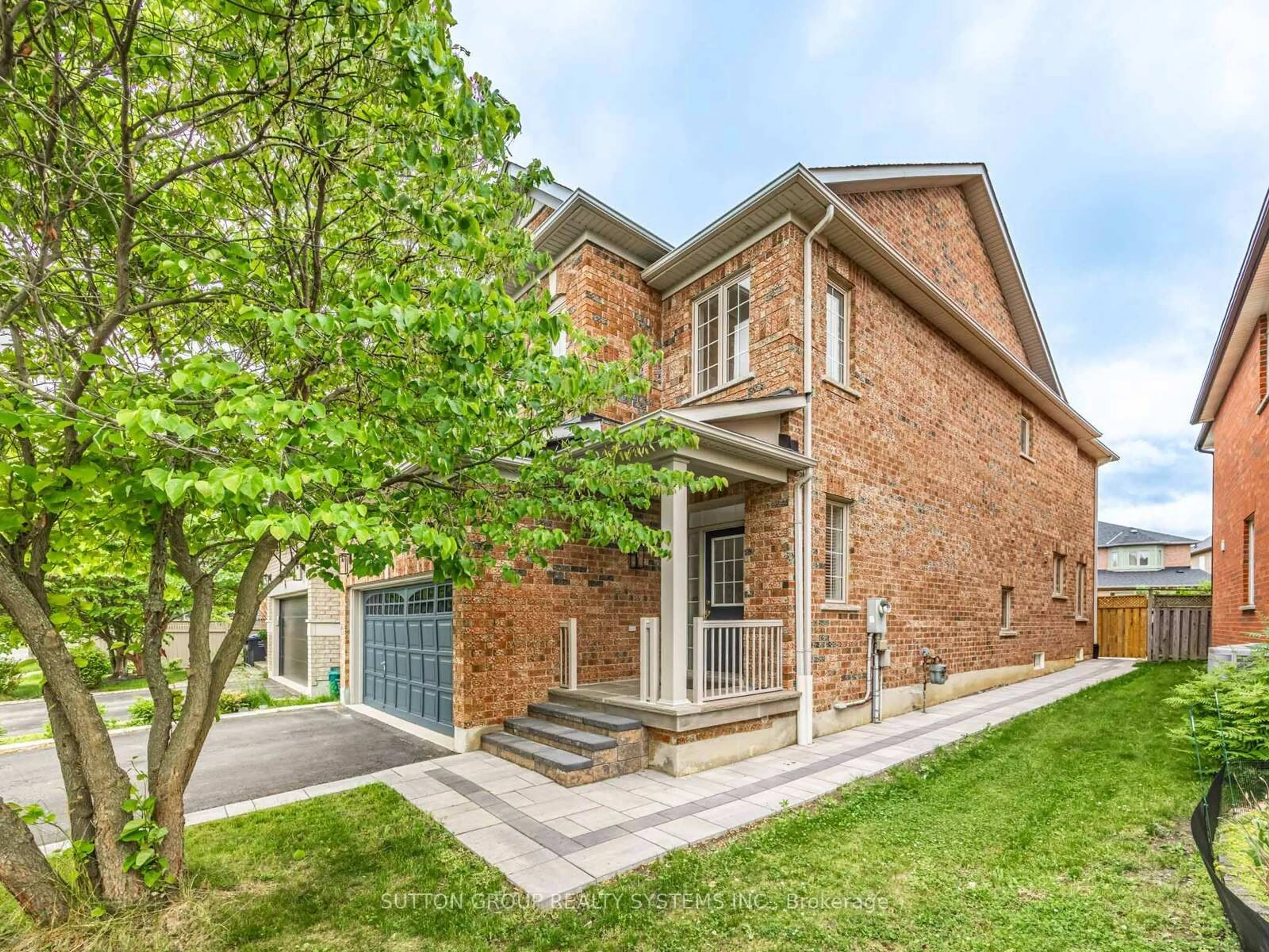Home with brick exterior material, street for 5158 Churchill Meadows Blvd, Mississauga Ontario L5M 8B7