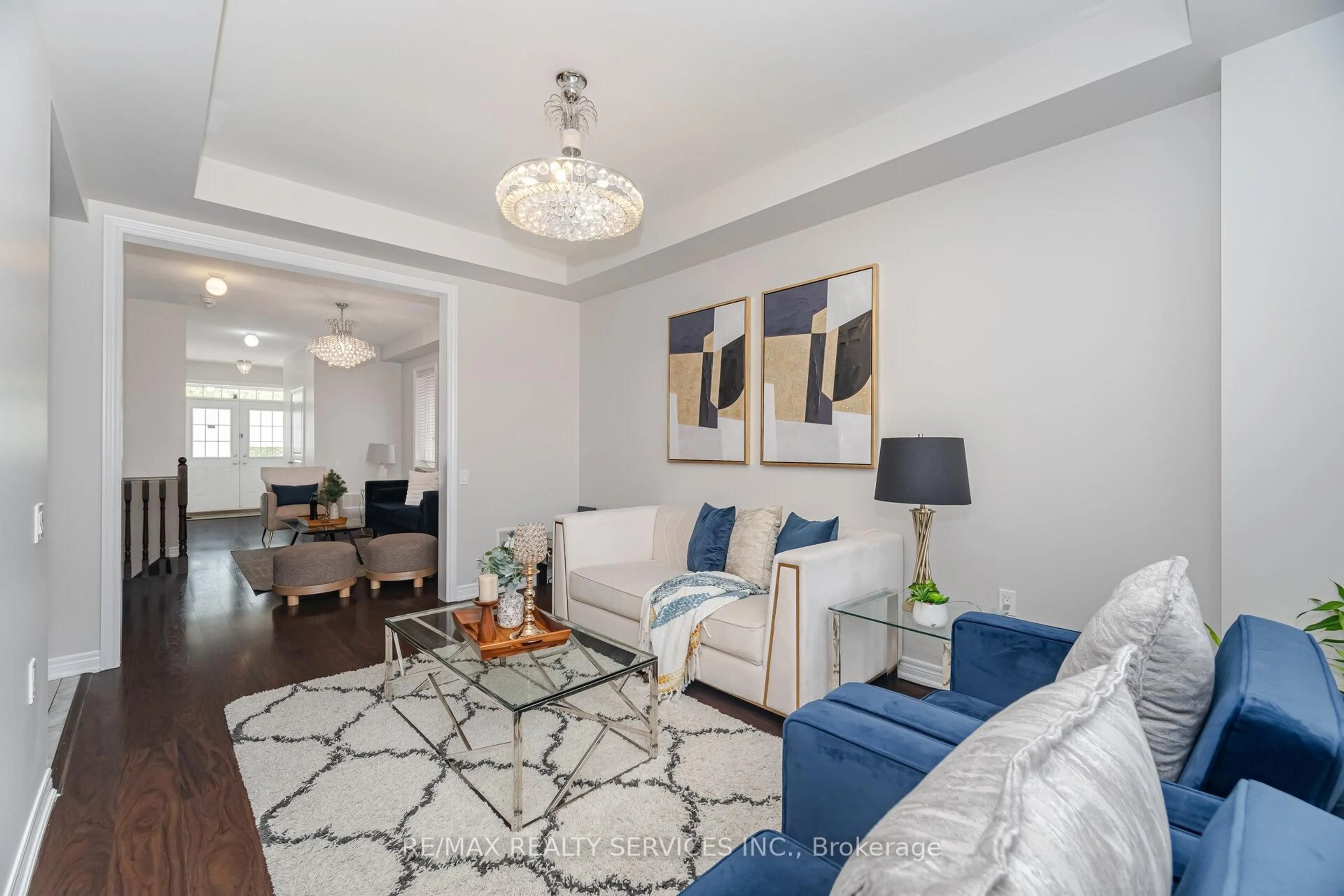 Living room with furniture, unknown for 20 Blackberry Valley Cres, Caledon Ontario L7C 3Z9