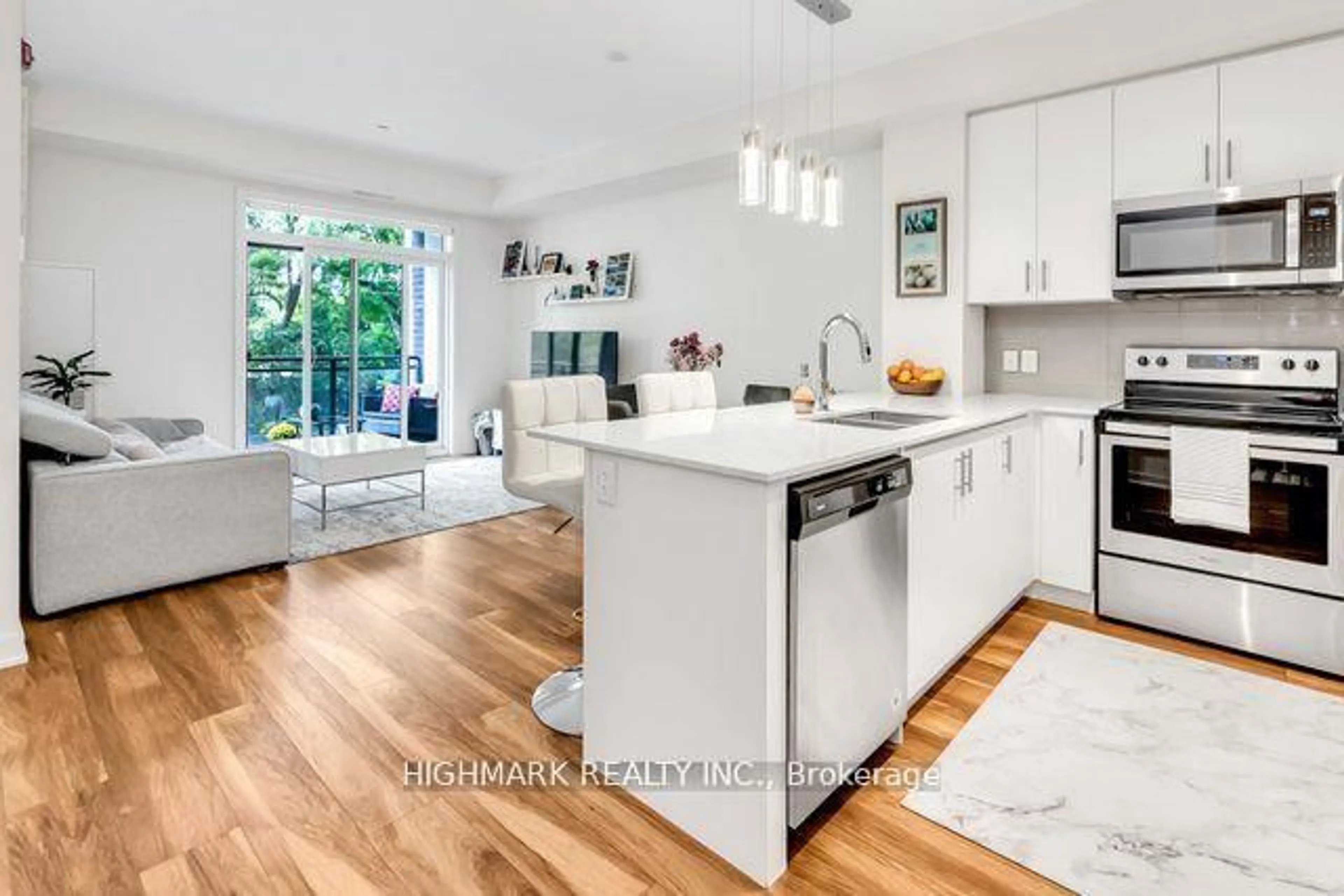 Open concept kitchen, unknown for 320 Plains Rd #308, Burlington Ontario L7T 0C1