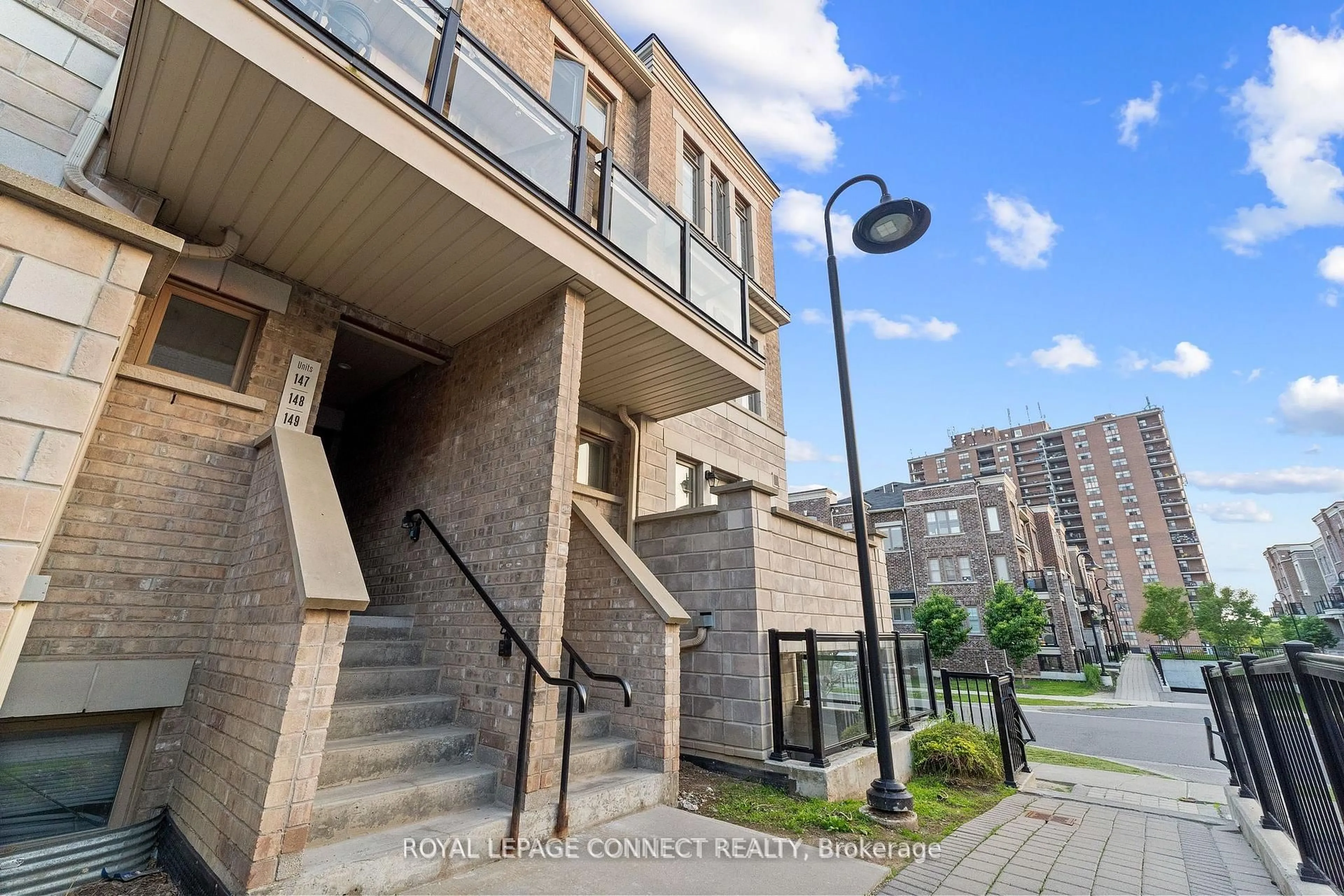 Unknown for 80 Parrotta Dr #151, Toronto Ontario M9M 0B5