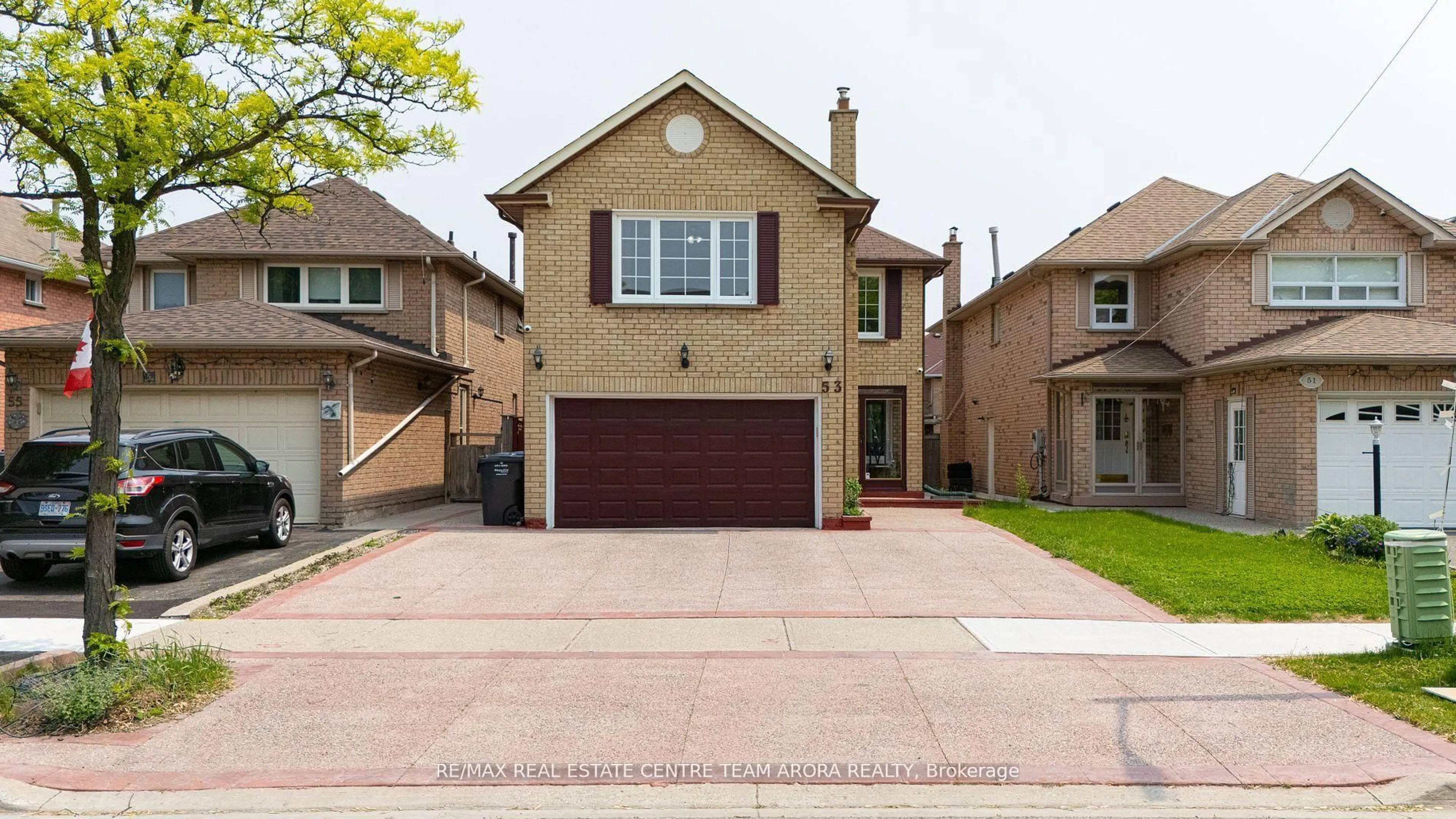 Home with brick exterior material, street for 53 Cheviot Cres, Brampton Ontario L6Z 4G8