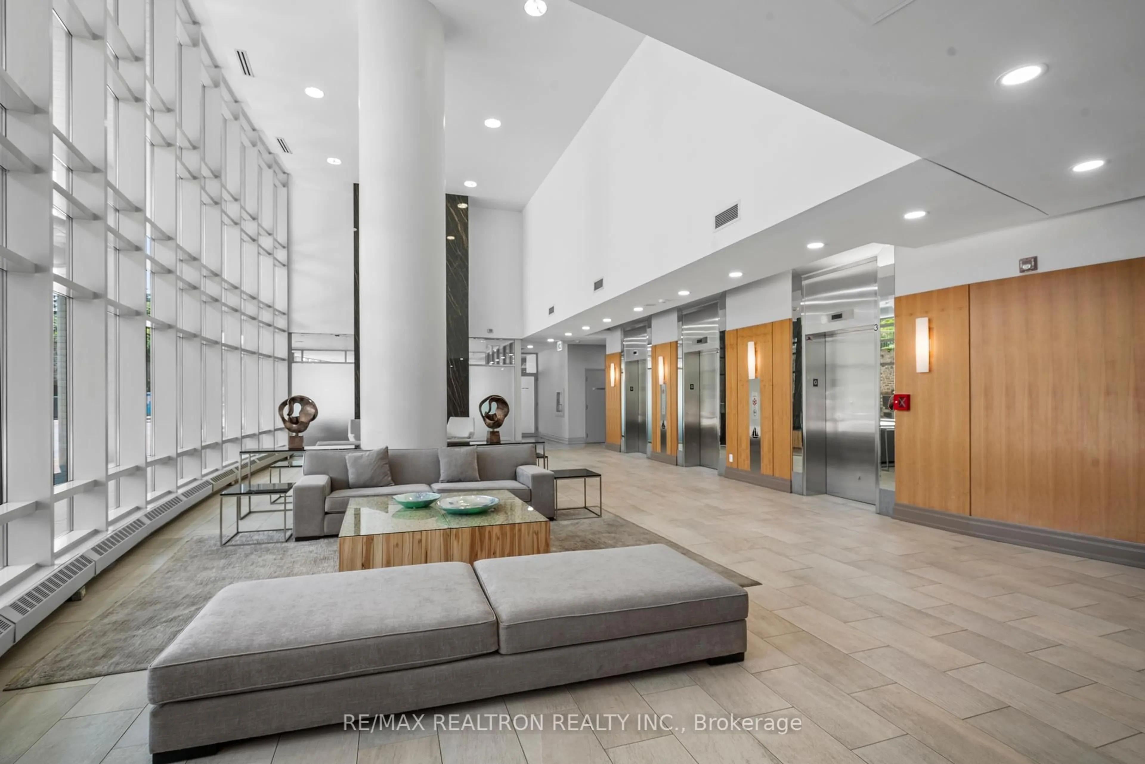 Lobby for 15 Windermere Ave #2401, Toronto Ontario M6S 5A2