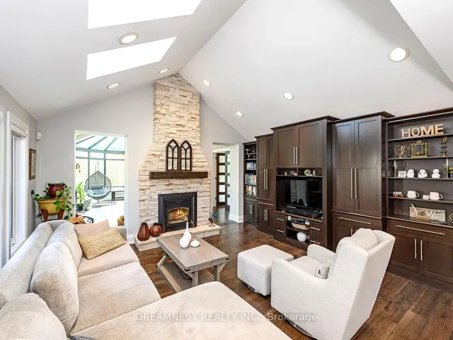 Additional property image - 11132 MCFARLAND Crt