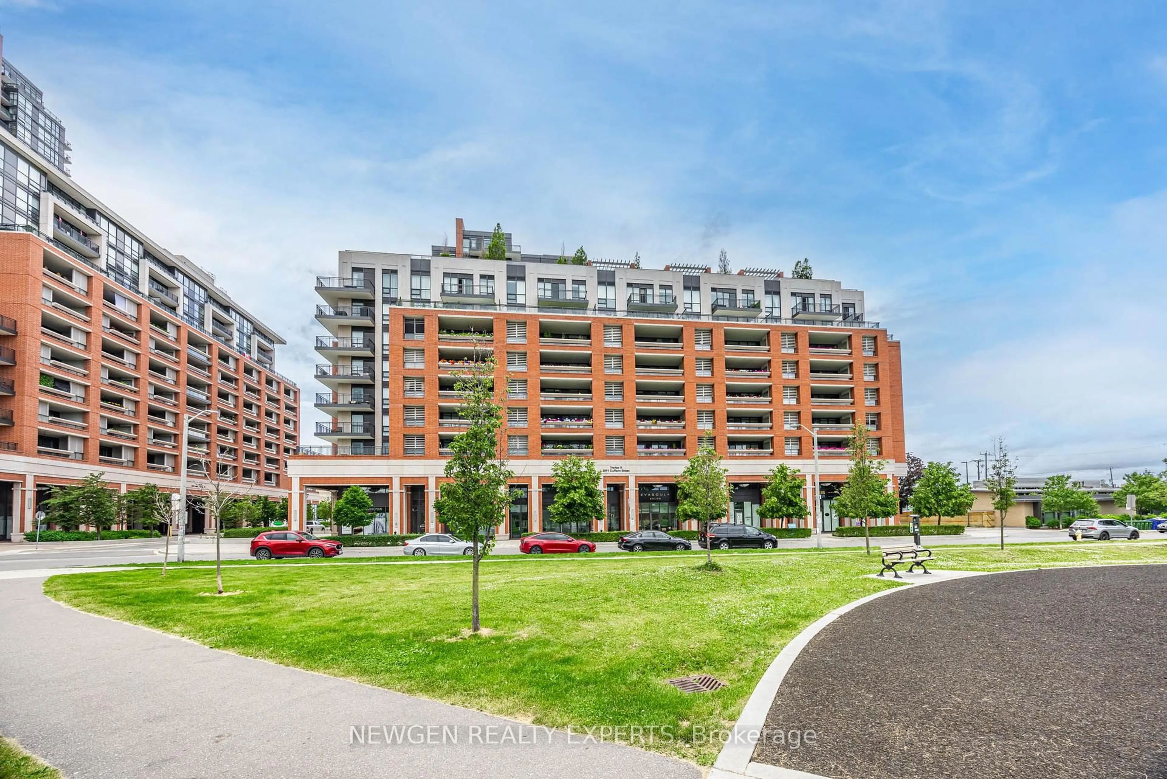 Unknown for 3091 Dufferin St #503, Toronto Ontario M6A 0C4