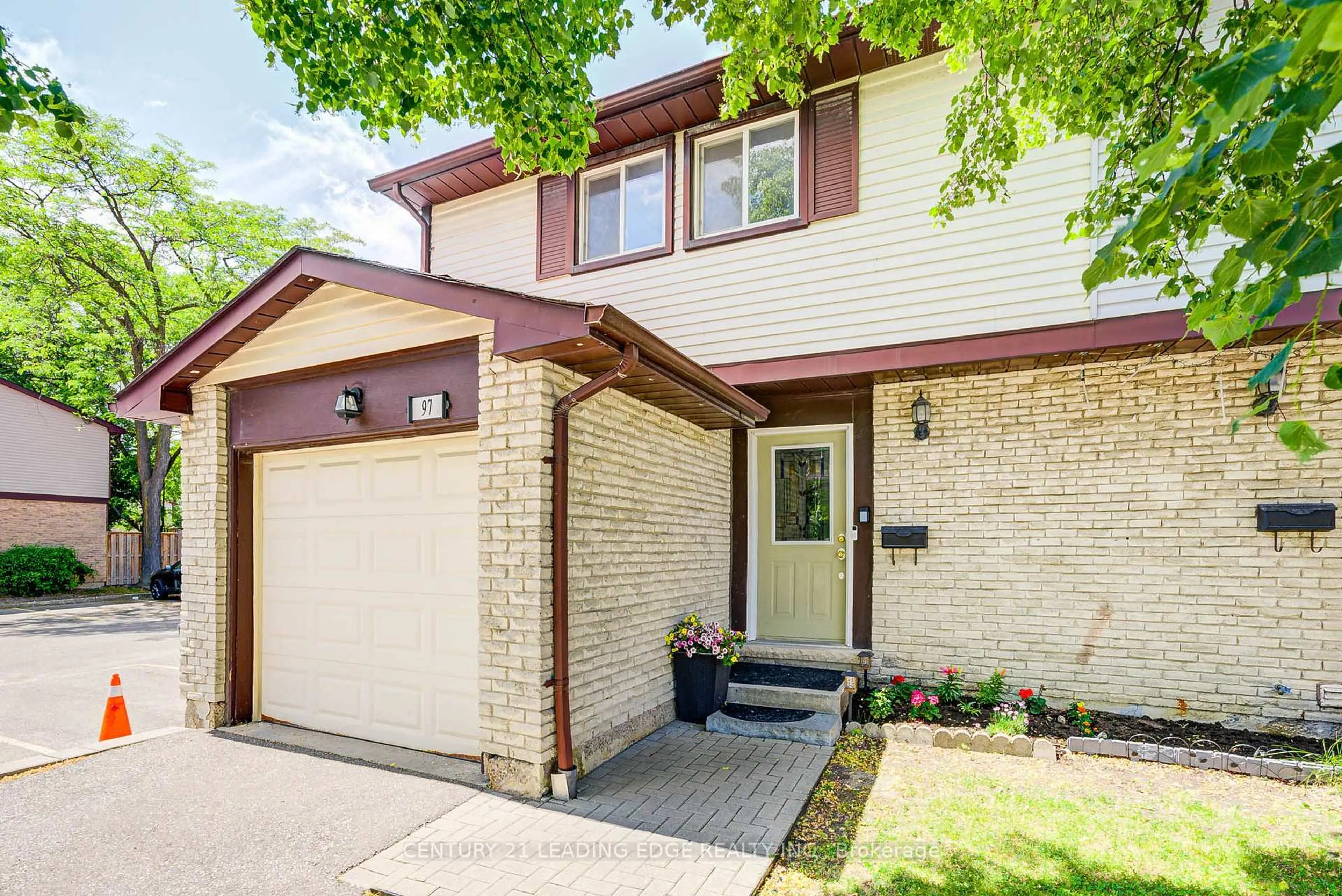 Home with brick exterior material, street for 45 Hansen Rd #97, Brampton Ontario L6V 3C5