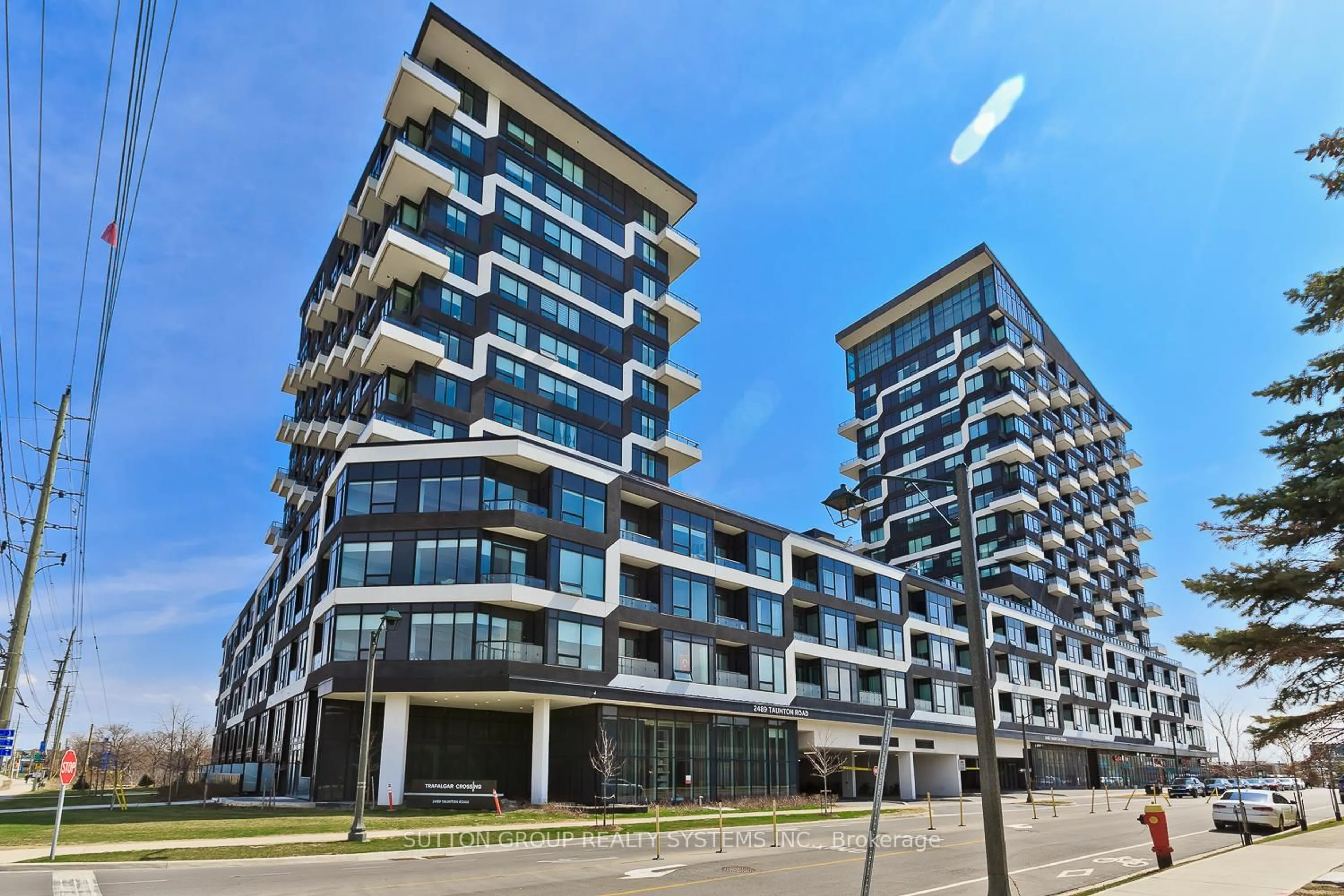 Unknown for 2481 Taunton Rd #1304, Oakville Ontario L6H 3R7