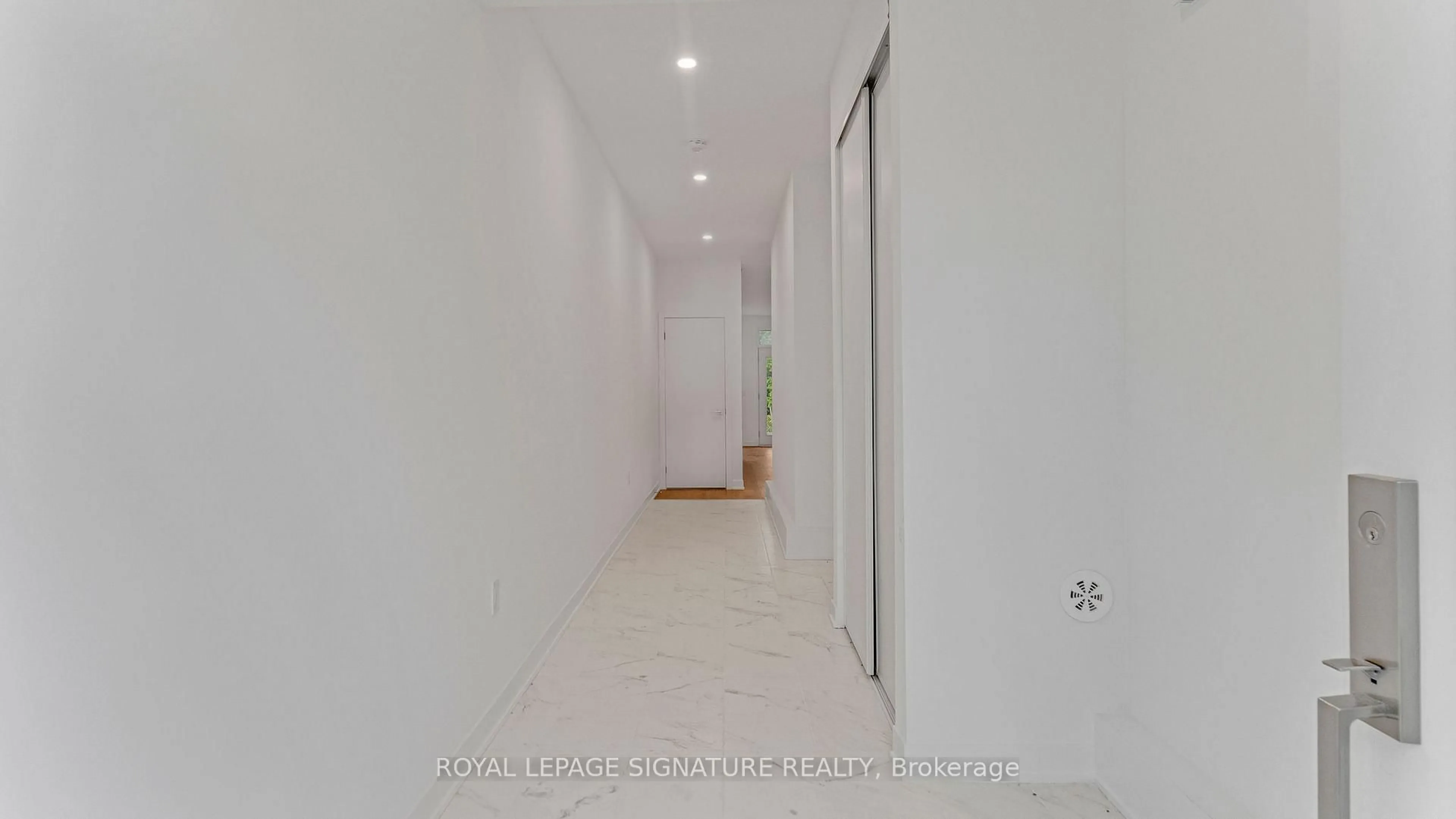 Unknown for 3047 Trailside Dr, Oakville Ontario L6M 4M2