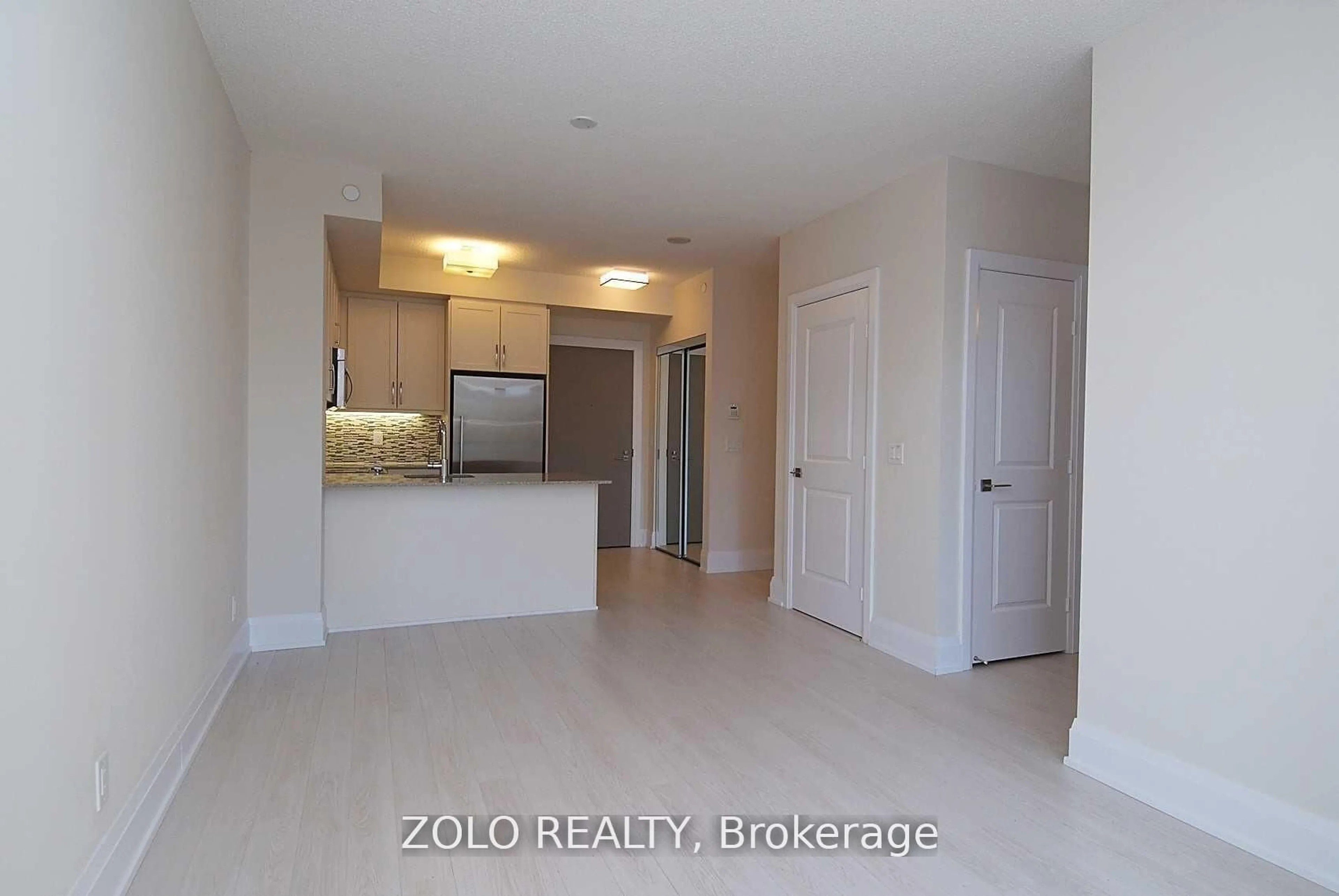 A pic of a room for 2 Old Mill Dr #408, Toronto Ontario M6S 0A2