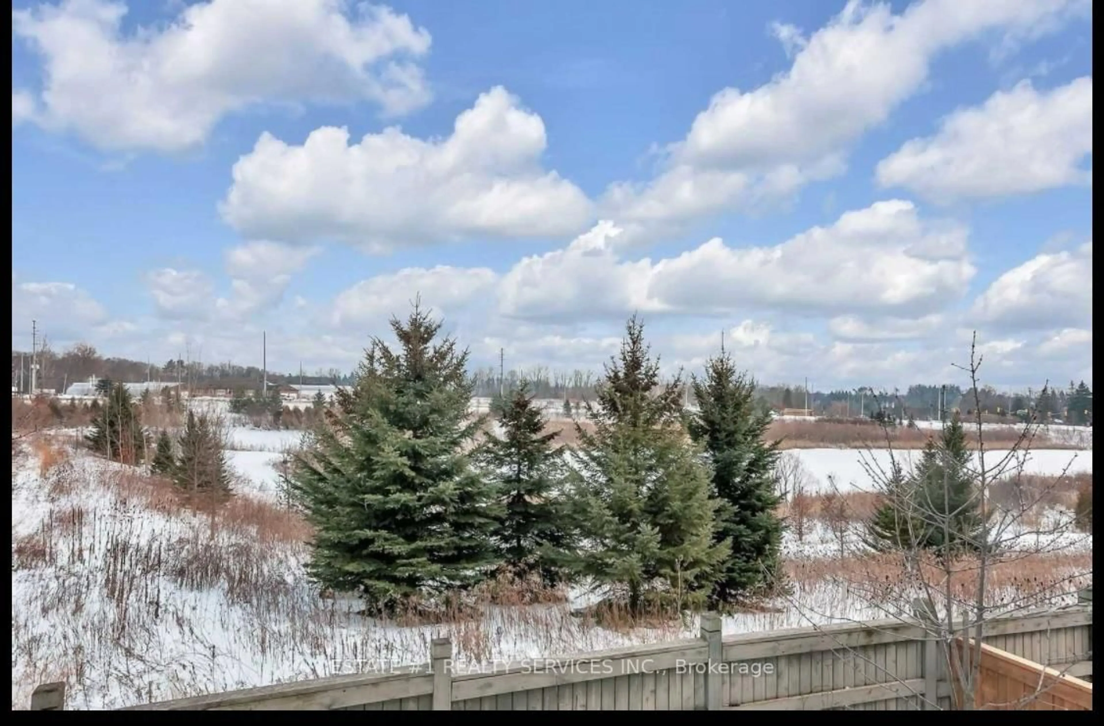 A pic from outside/outdoor area/front of a property/back of a property/a pic from drone, water/lake/river/ocean view for 4 Agincourt Circ, Brampton Ontario L6X 2M4
