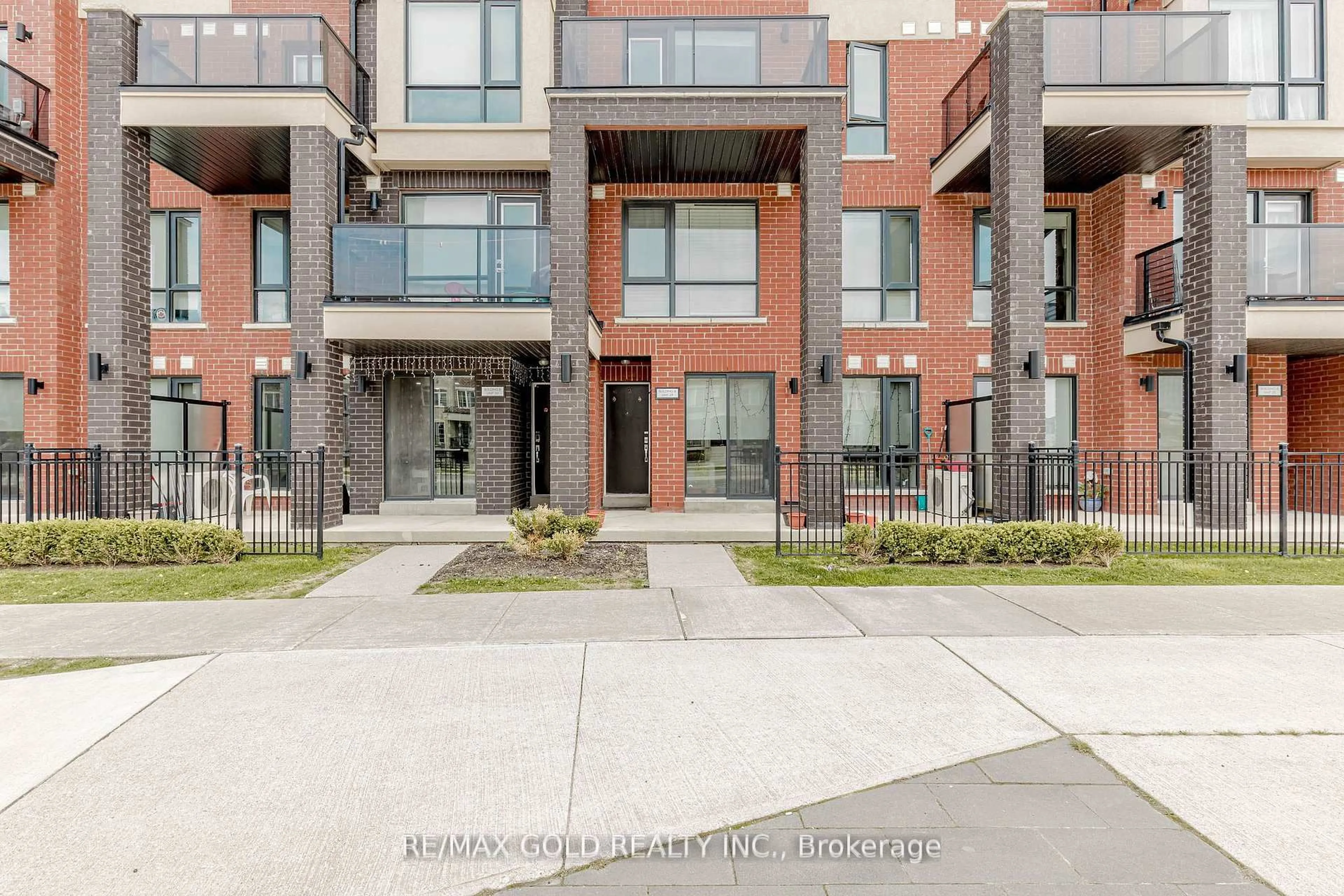 Unknown for 100 Dufay Rd #29, Brampton Ontario L7A 4S3