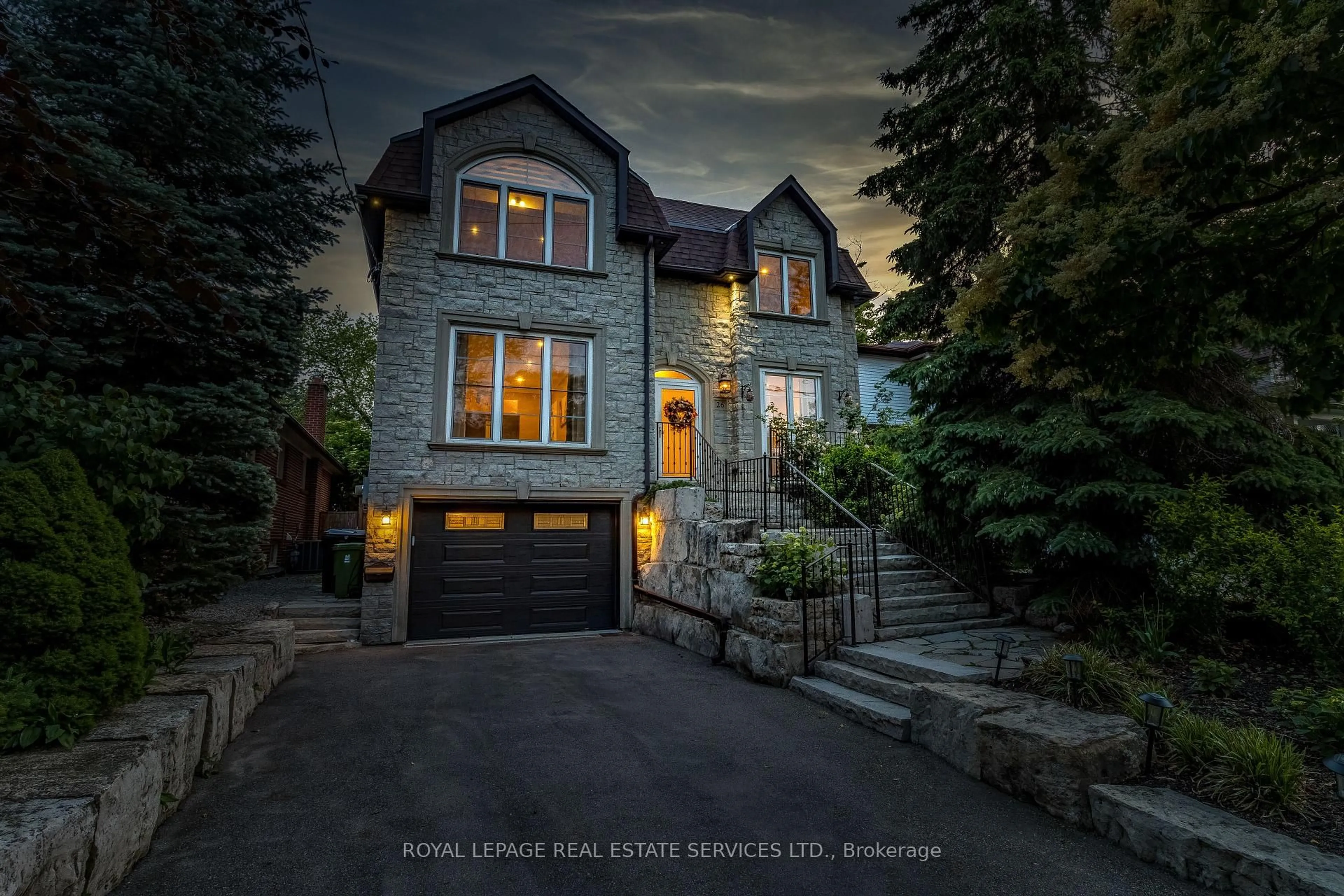 Unknown for 26 Prennan Ave, Toronto Ontario M9B 4B8