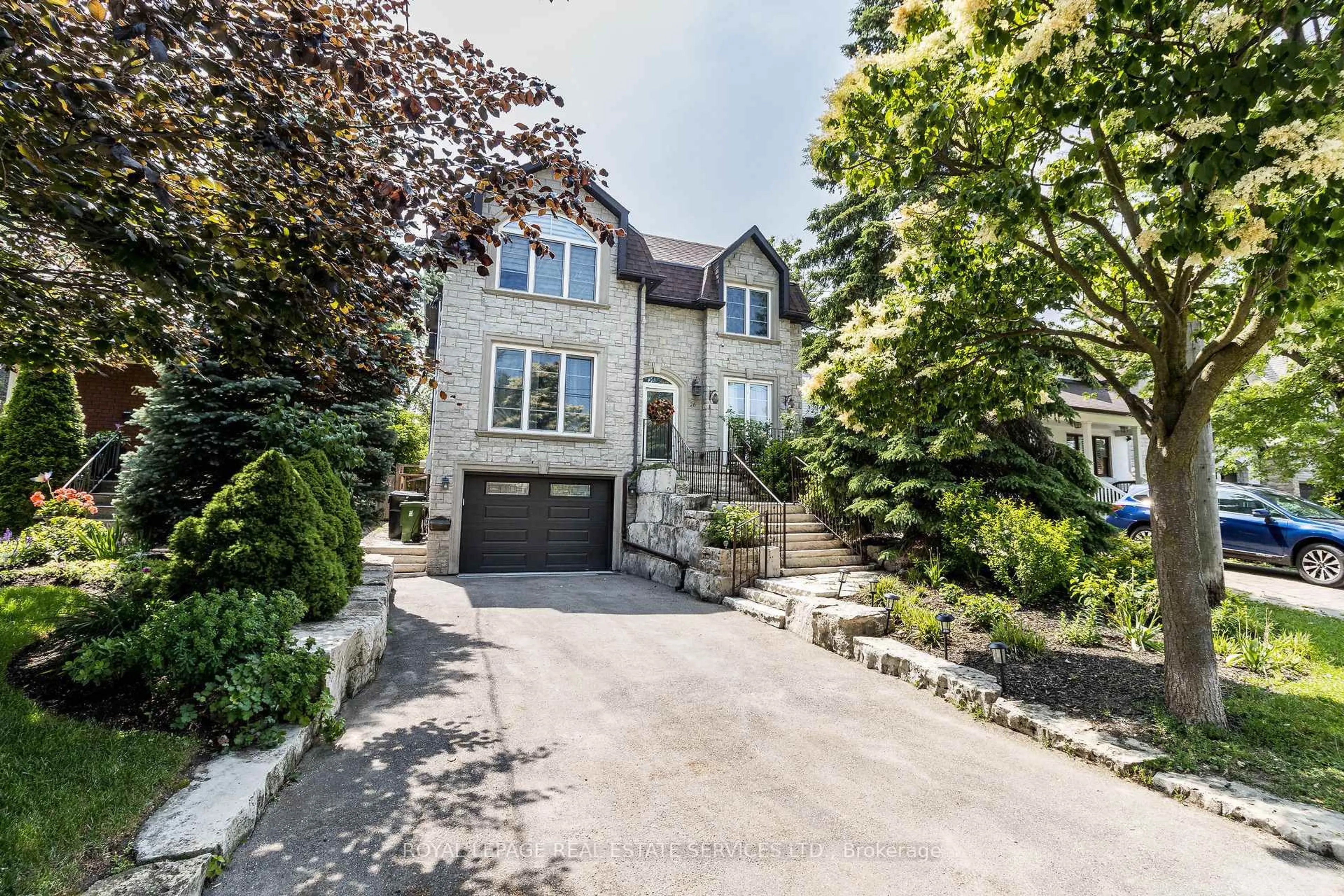 Unknown for 26 Prennan Ave, Toronto Ontario M9B 4B8
