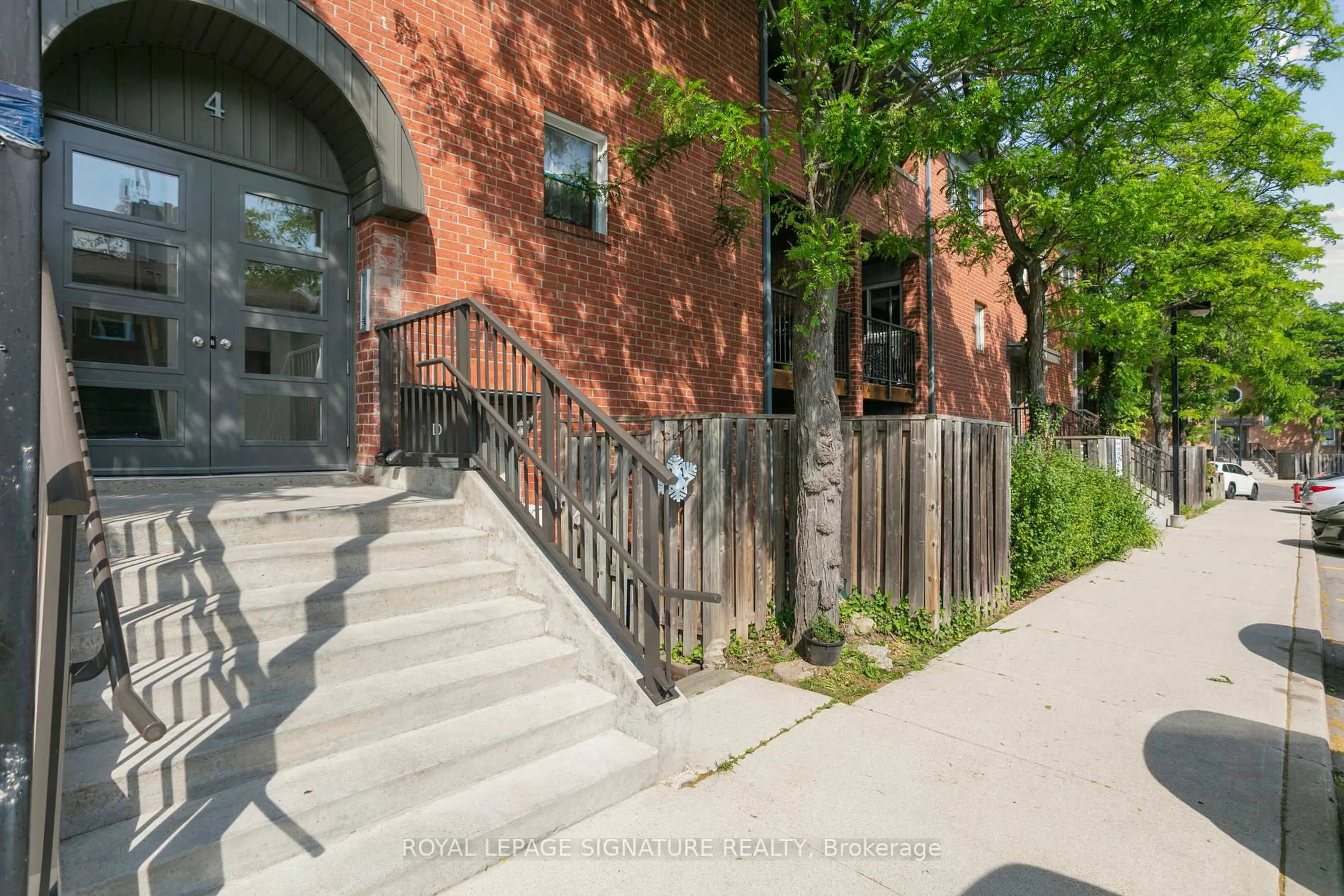 Unknown for 2866 Battleford Rd #4E, Mississauga Ontario L5N 3L3