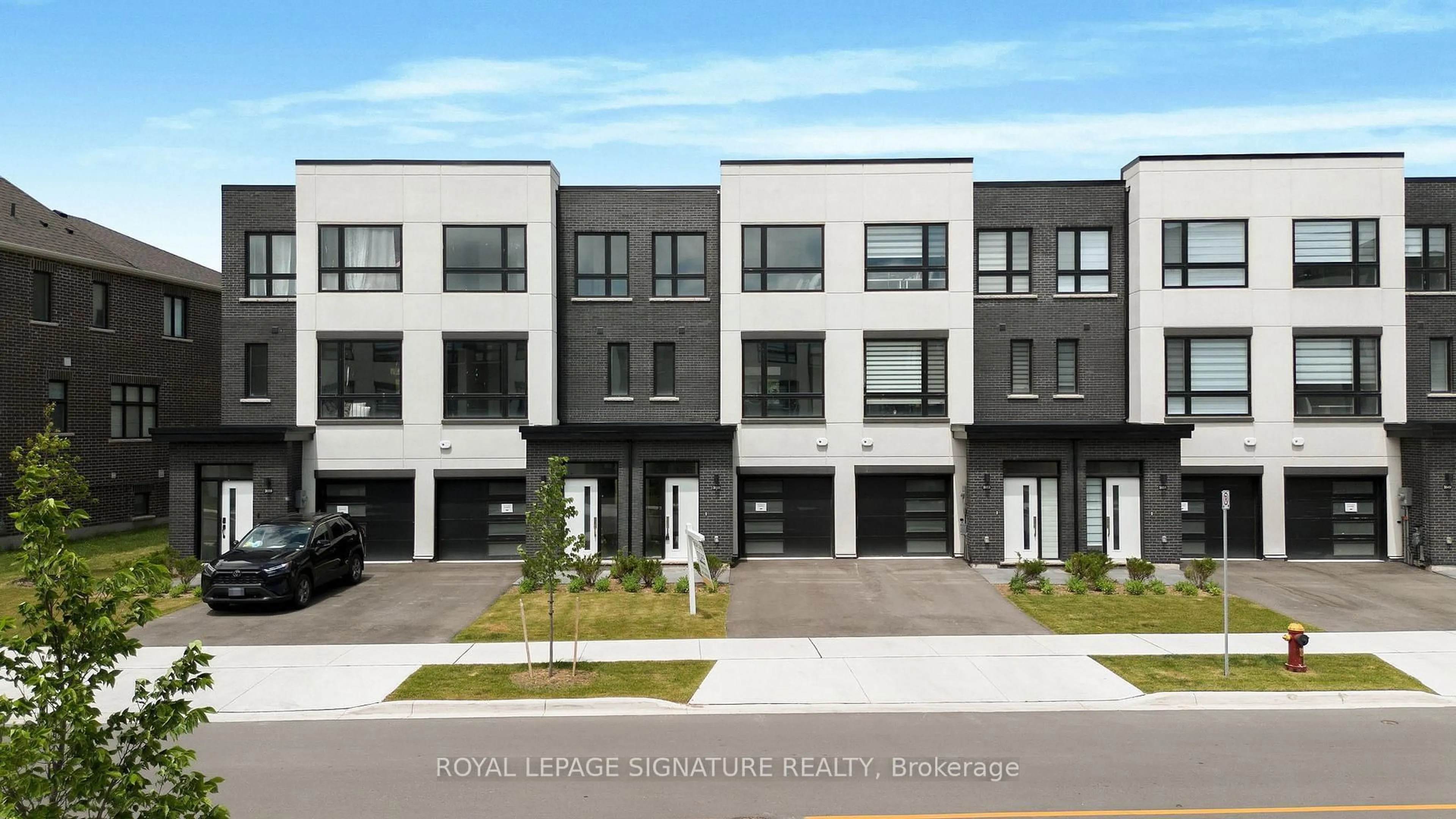 Unknown for 3055 Trailside Dr, Oakville Ontario L6M 4M2