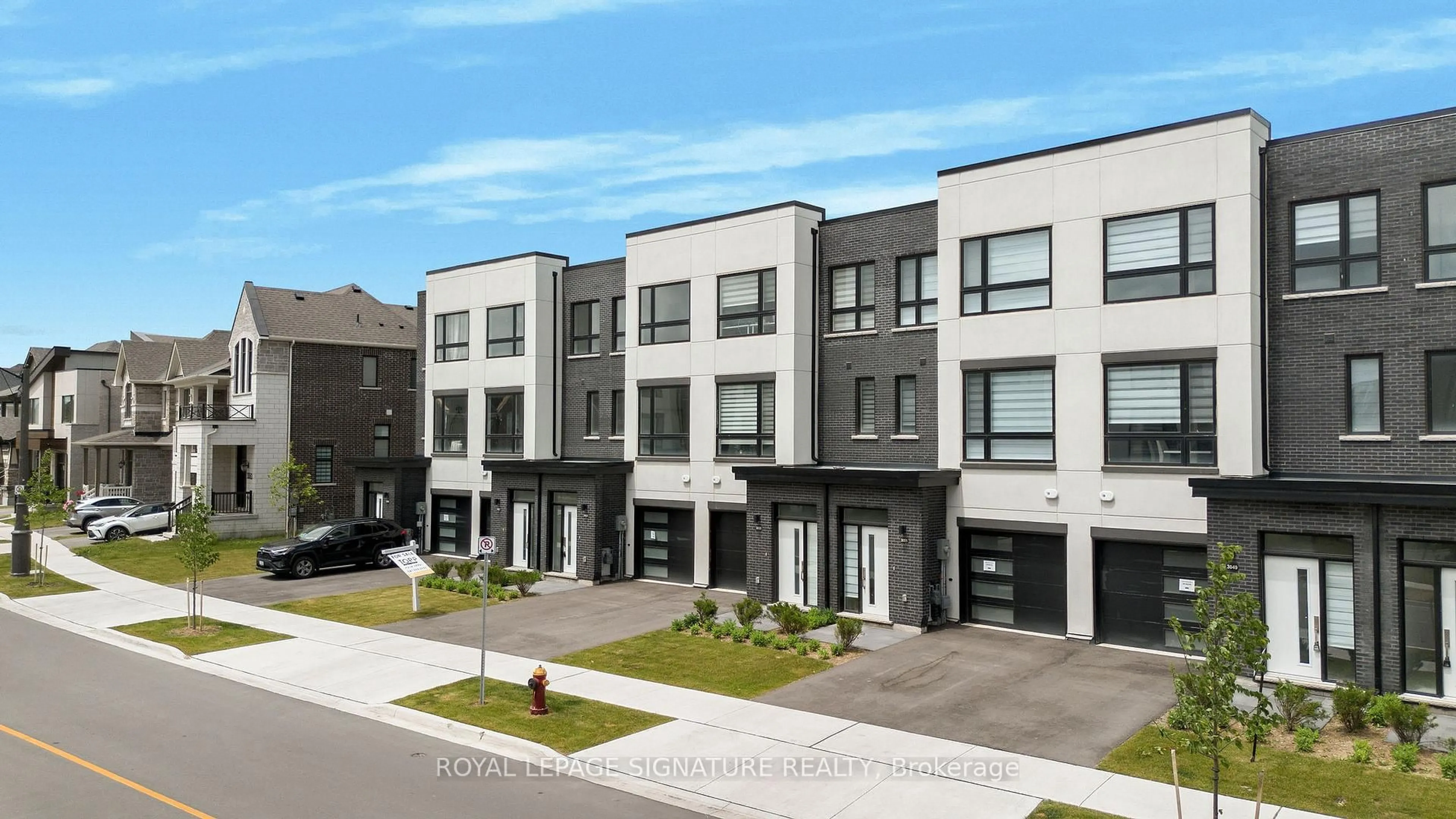 Unknown for 3055 Trailside Dr, Oakville Ontario L6M 4M2