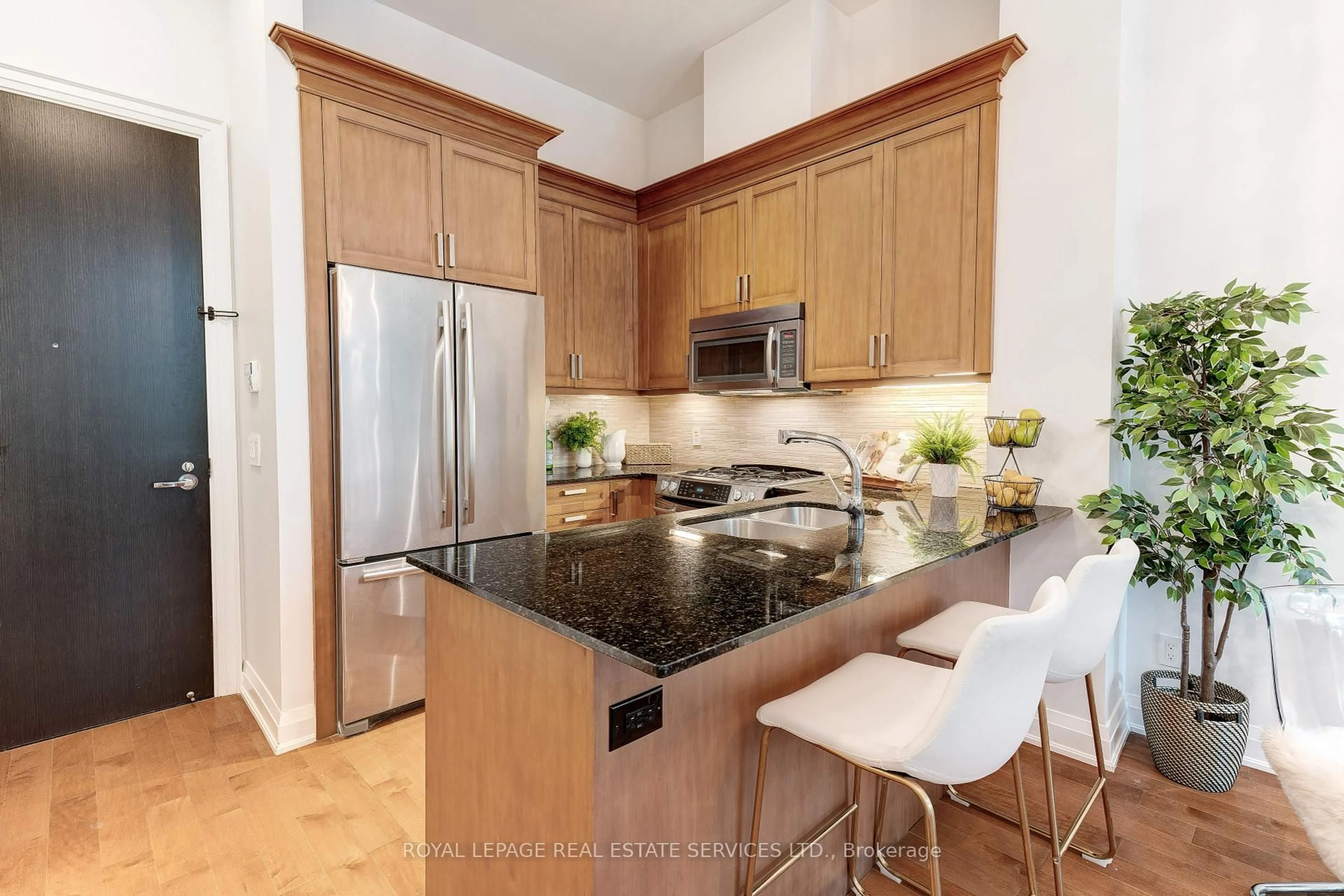 Unknown for 11 Bronte Rd #117, Oakville Ontario L6L 0E1
