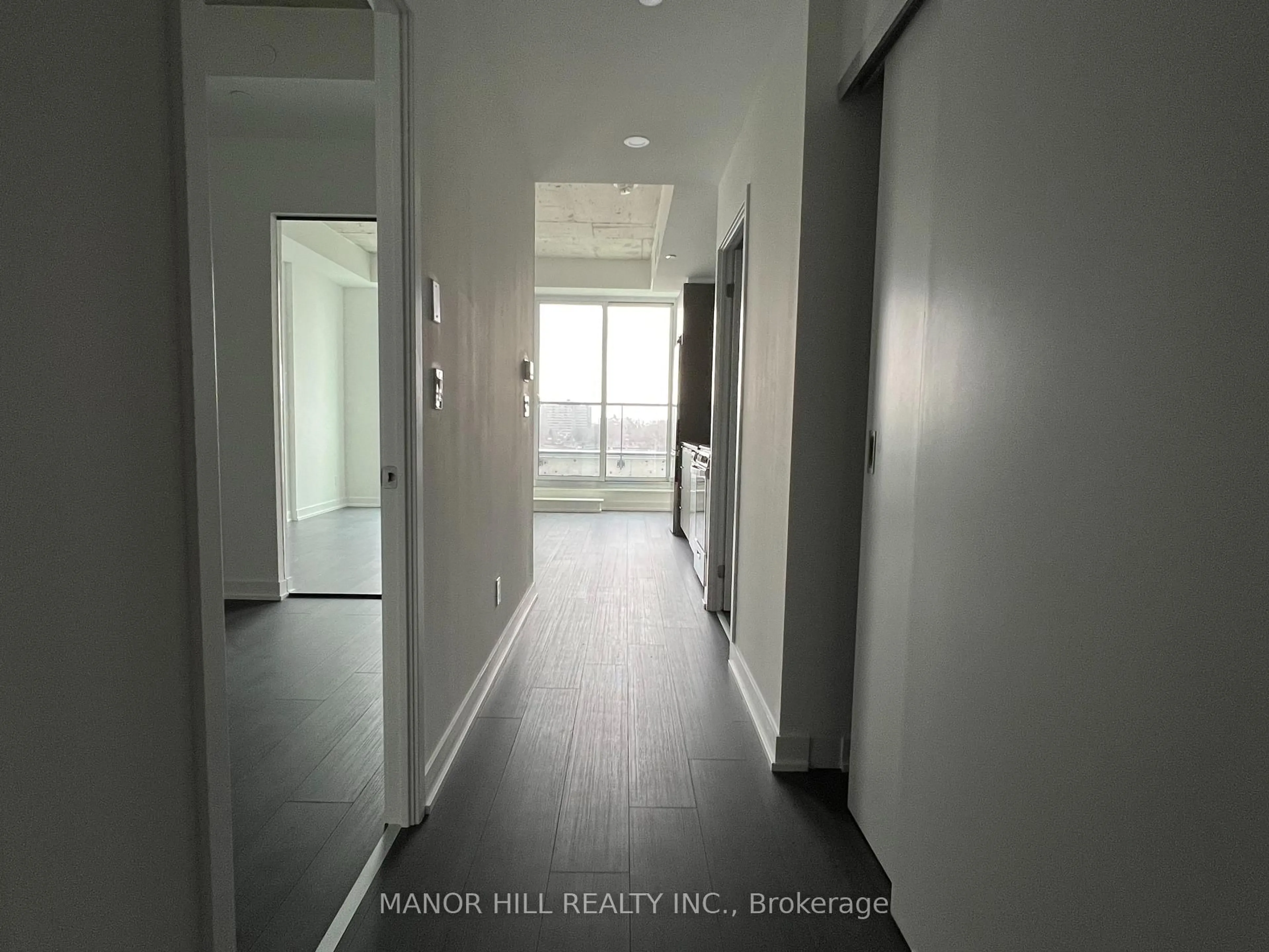 Indoor foyer for 57 Brock Ave #706, Toronto Ontario M6K 2L3
