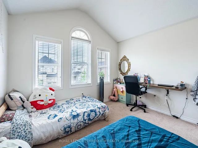 Additional image 17 of 903 Penson Cres
