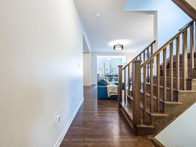 Additional image 41 of 903 Penson Cres