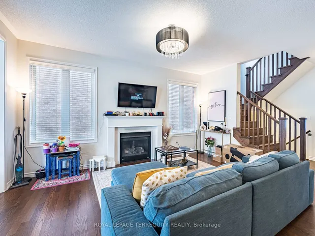 Additional image 40 of 903 Penson Cres