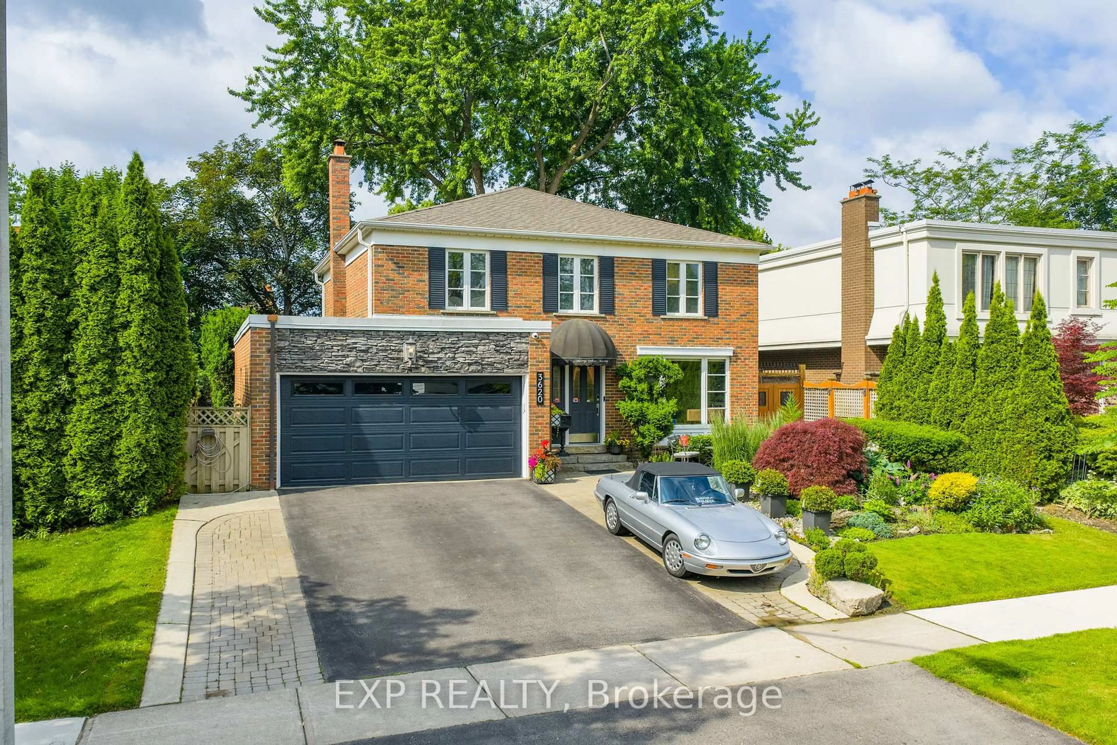 Home with brick exterior material, street for 3620 Ponytrail Dr, Mississauga Ontario L4X 1W4