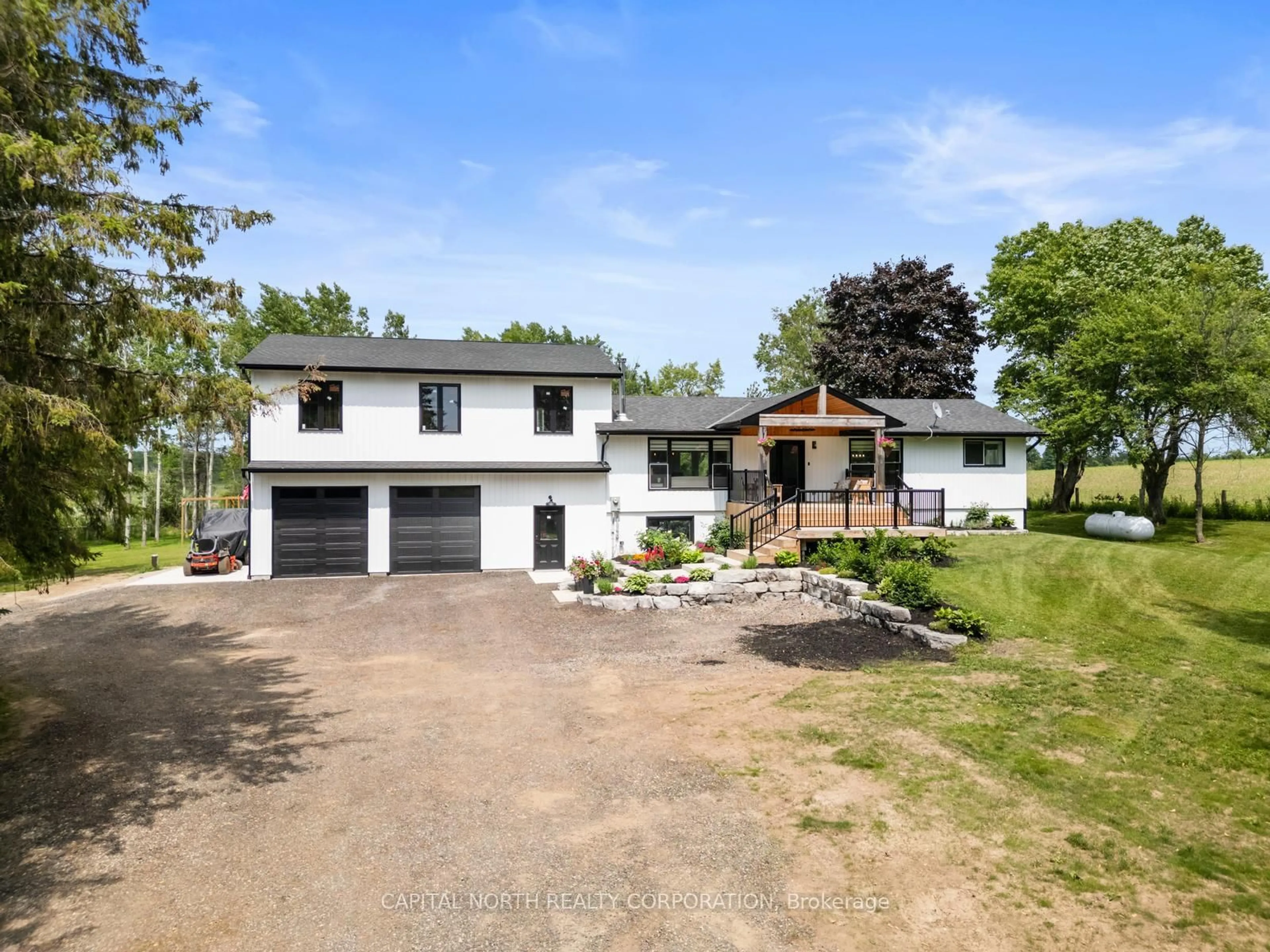 A pic from outside/outdoor area/front of a property/back of a property/a pic from drone, street for 19009 St Andrews Rd, Caledon Ontario L7K 2E4