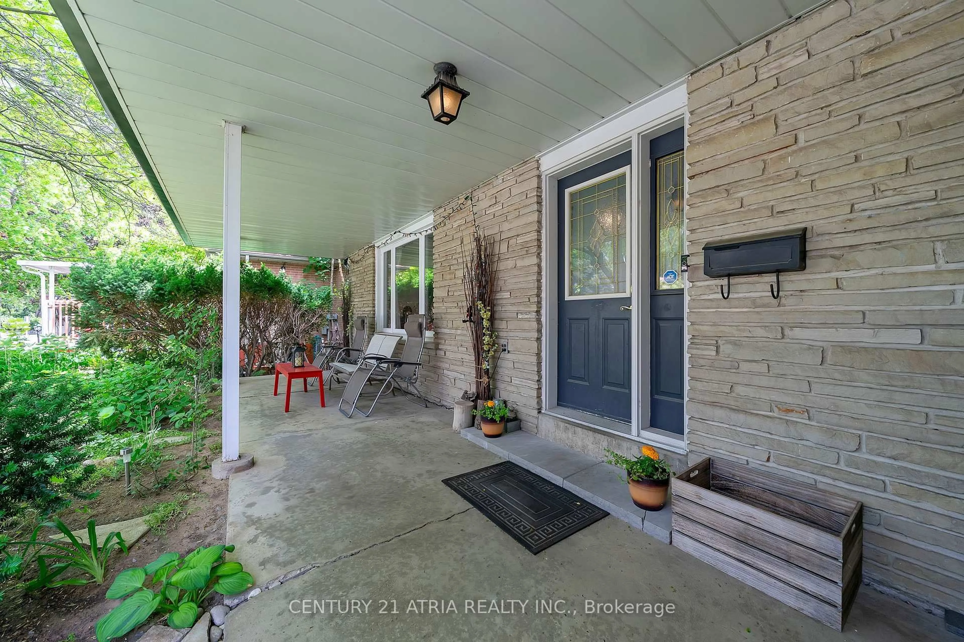 Unknown for 1806 Barsuda Dr, Mississauga Ontario L5J 1V4