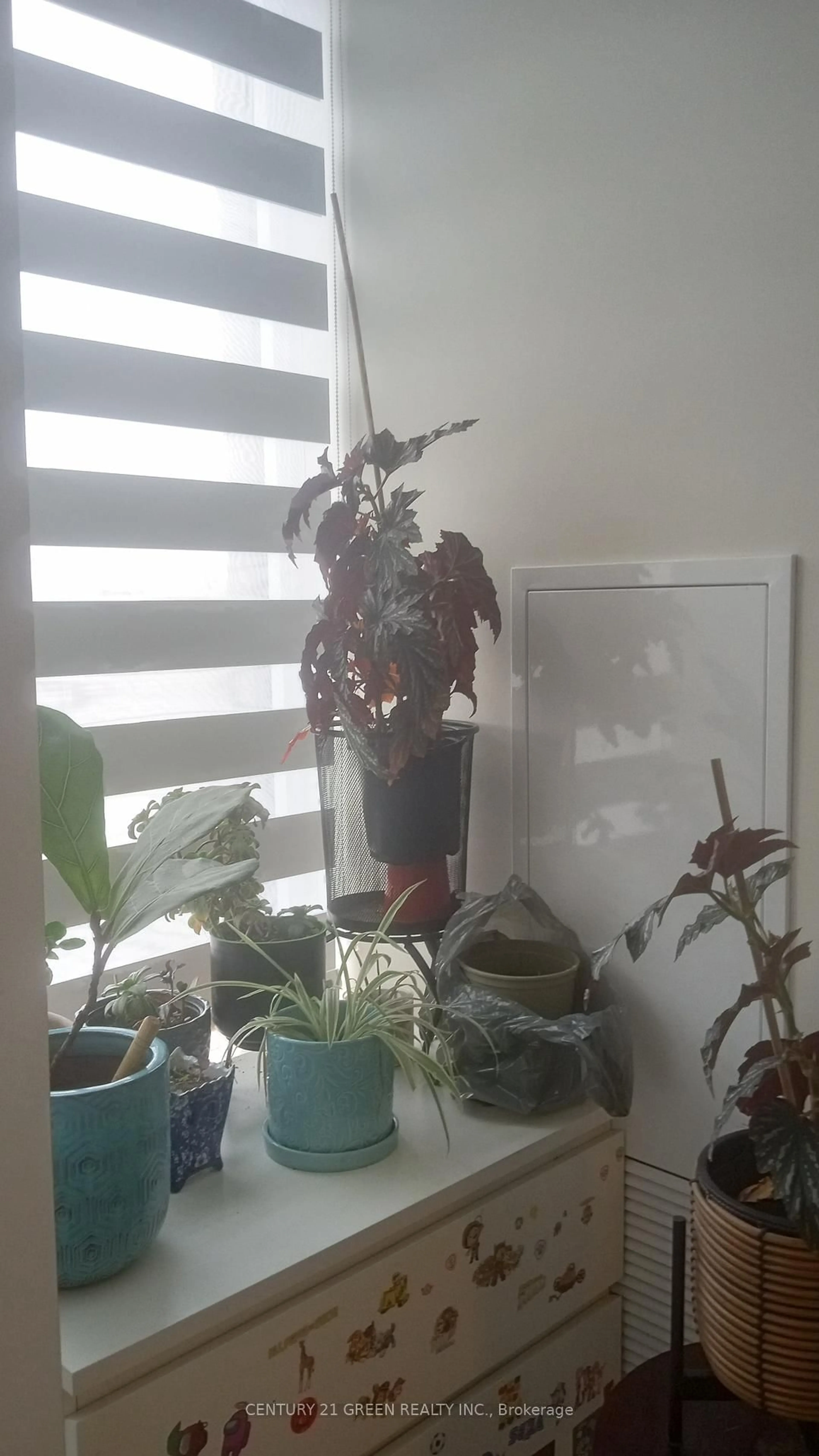 A pic of a room for 8010 Derry Rd #302, Milton Ontario L9T 9N3