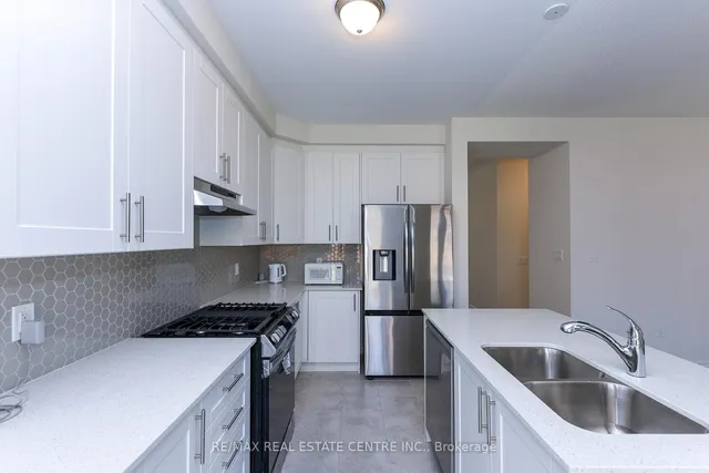 Additional image 33 of 611 Bearberry Pl