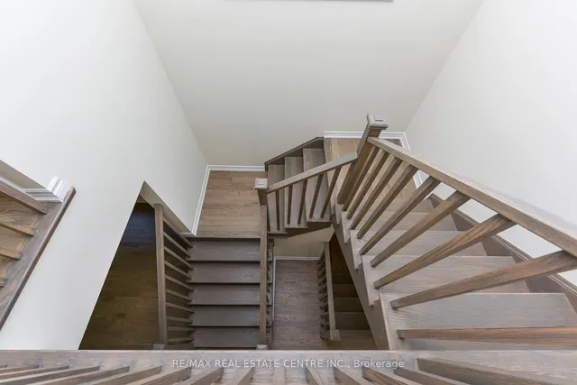 Additional image 21 of 611 Bearberry Pl