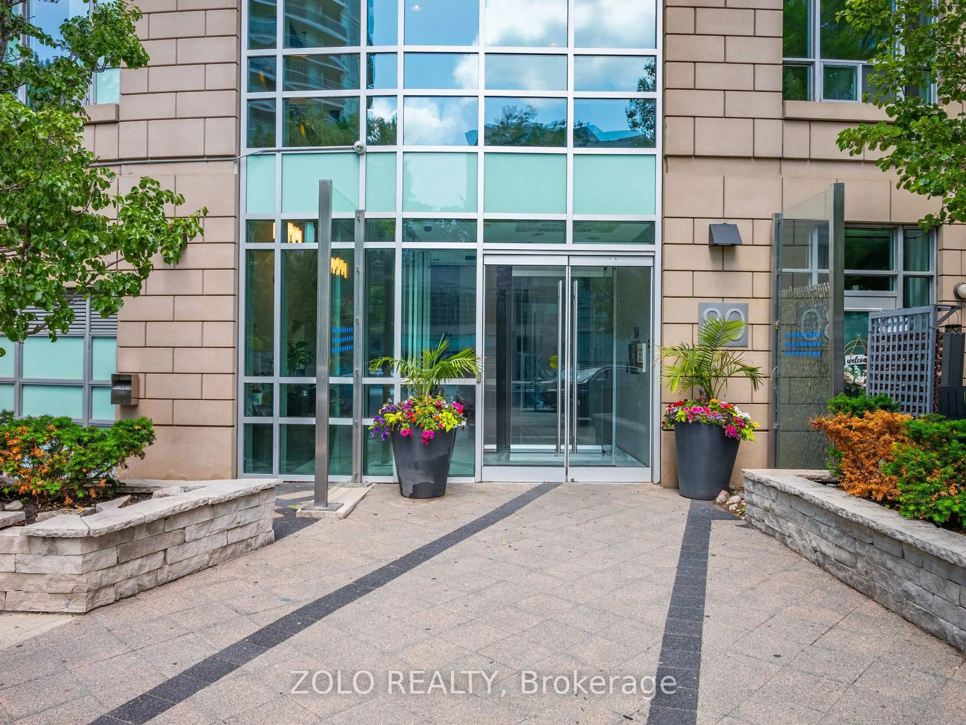 Indoor foyer for 80 Absolute Ave #2606, Mississauga Ontario L4Z 0A5