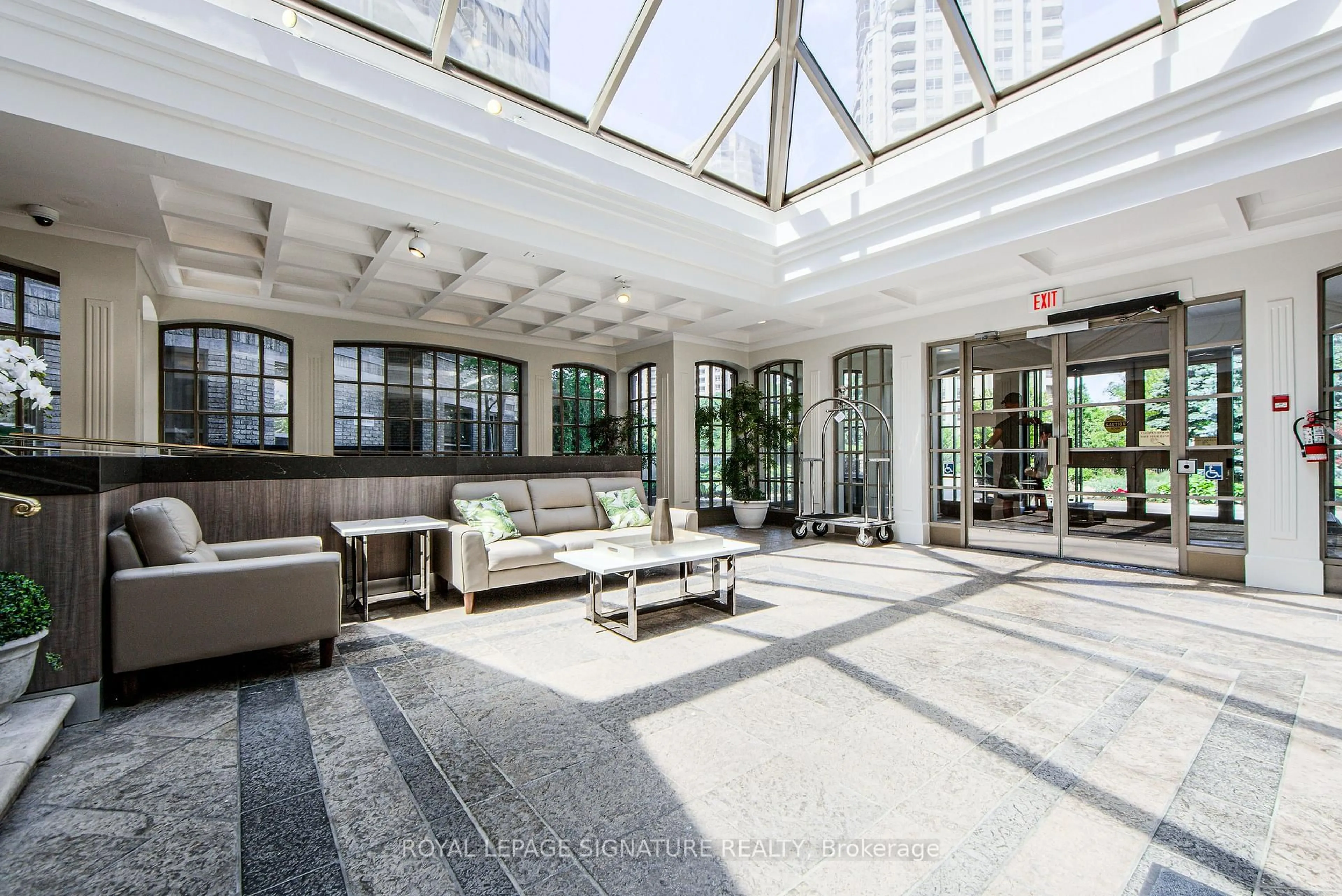 Unknown for 55 Kingsbridge Garden Circ #2111, Mississauga Ontario L5R 1Y1