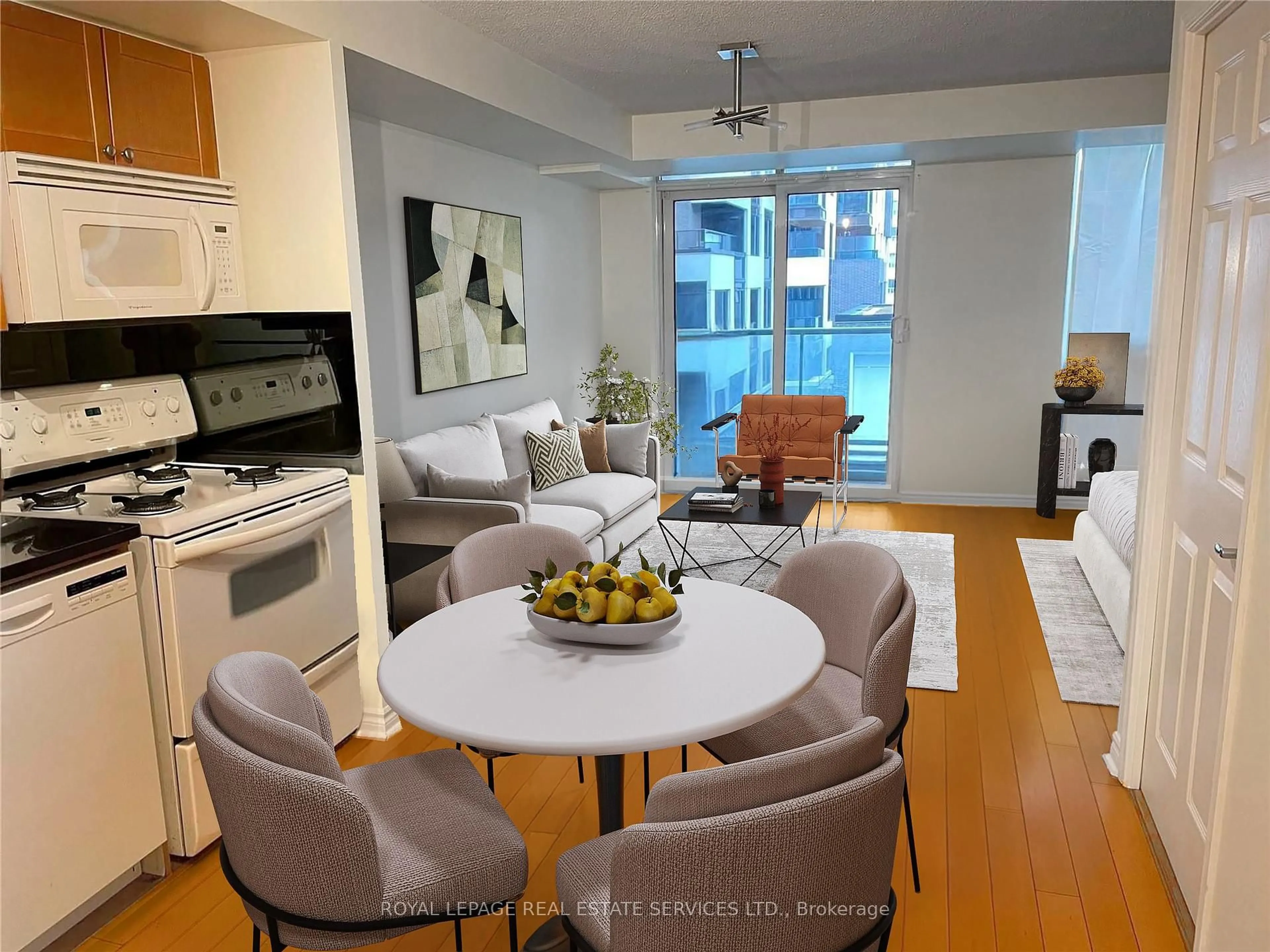 Open concept kitchen, wood/laminate floor for 70 High Park Ave #204, Toronto Ontario M6P 1A1