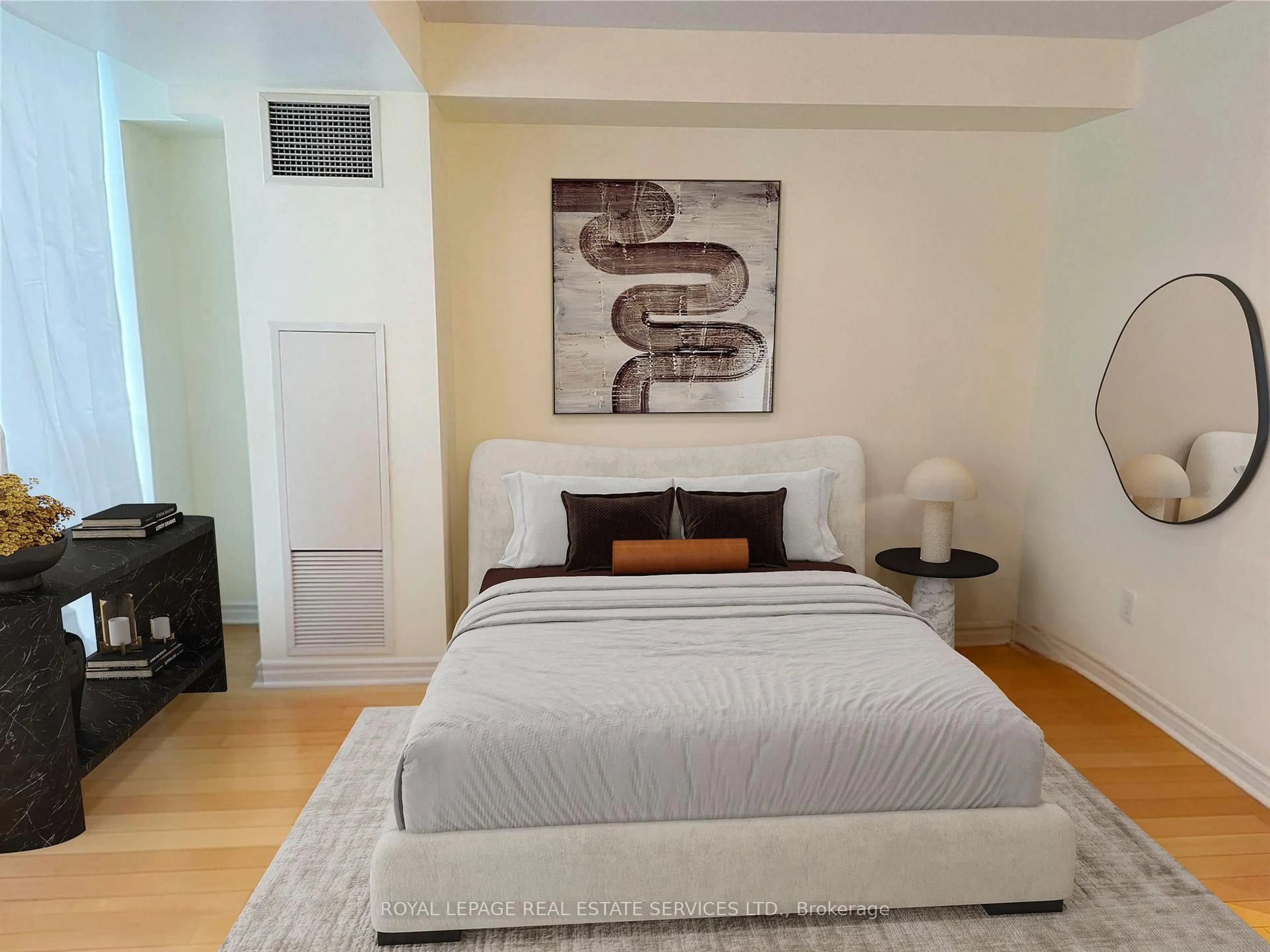 Bedroom with bed, unknown for 70 High Park Ave #204, Toronto Ontario M6P 1A1