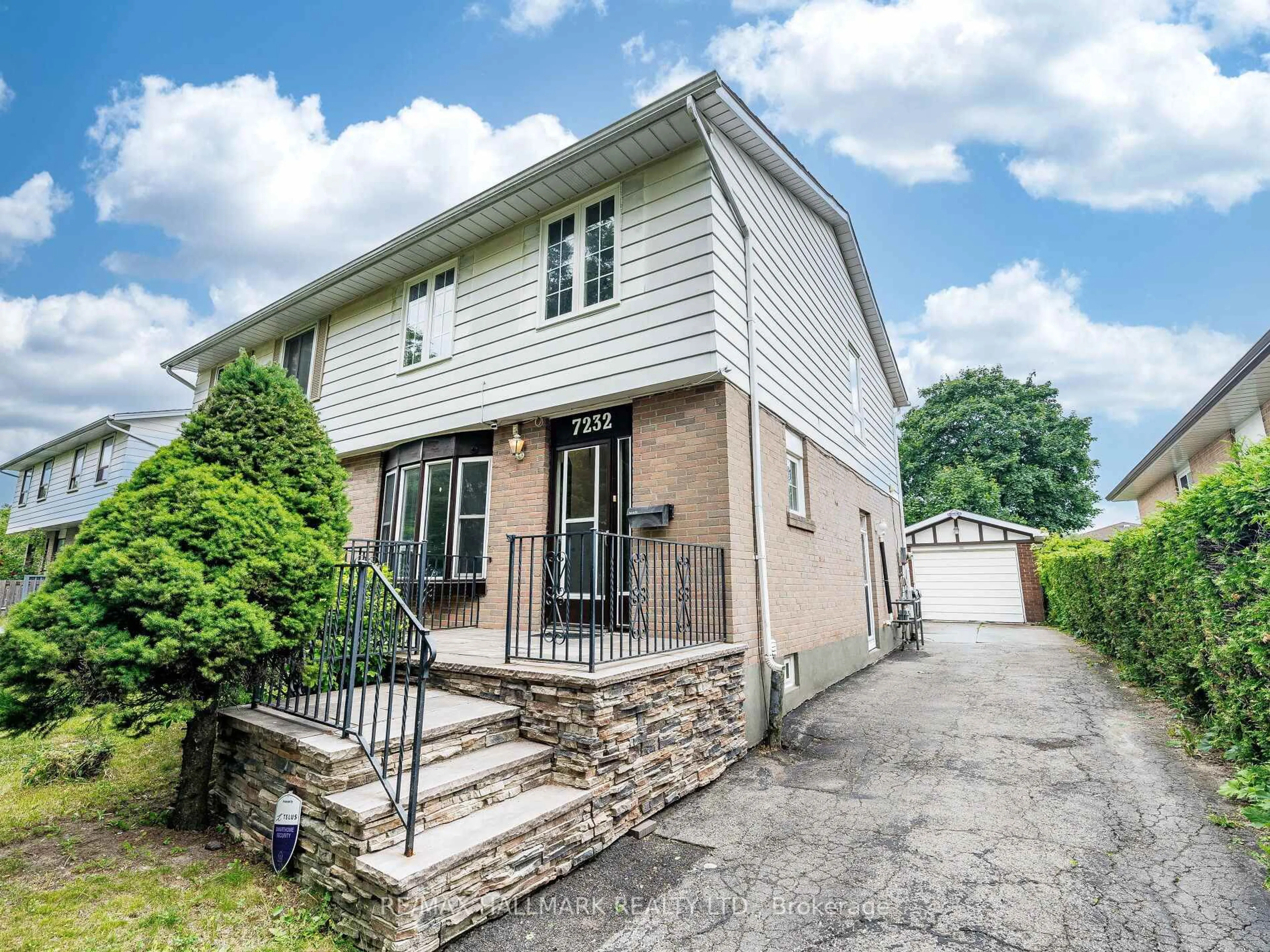 Unknown for 7232 Redfox Rd, Mississauga Ontario L4T 2L8