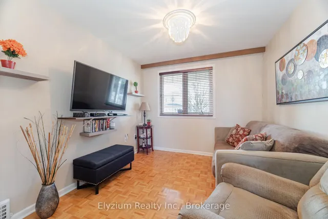 Additional image 33 of 115 Hatherley Rd