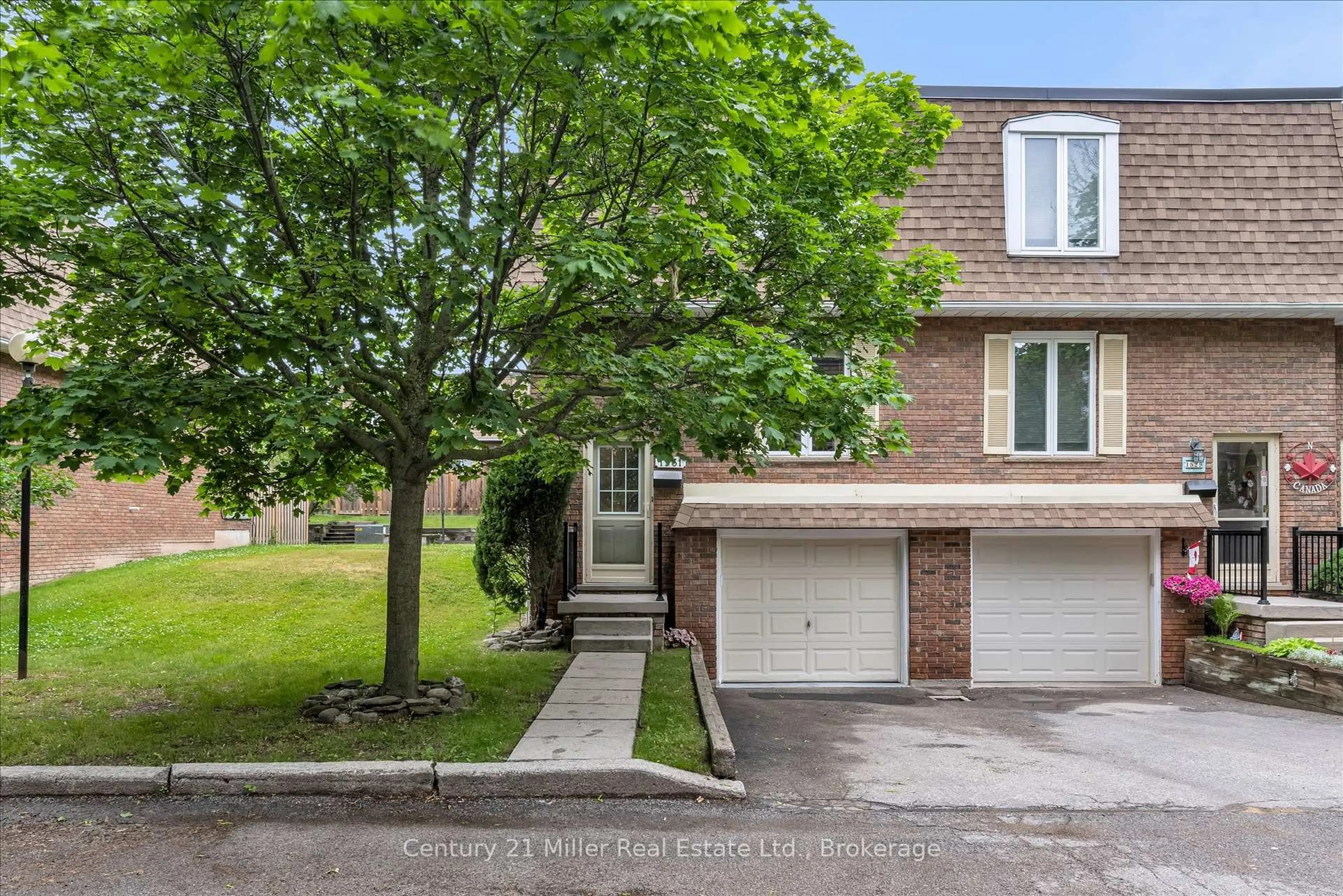 Home with brick exterior material, street for 1531 Westminster Pl, Burlington Ontario L7P 2B4