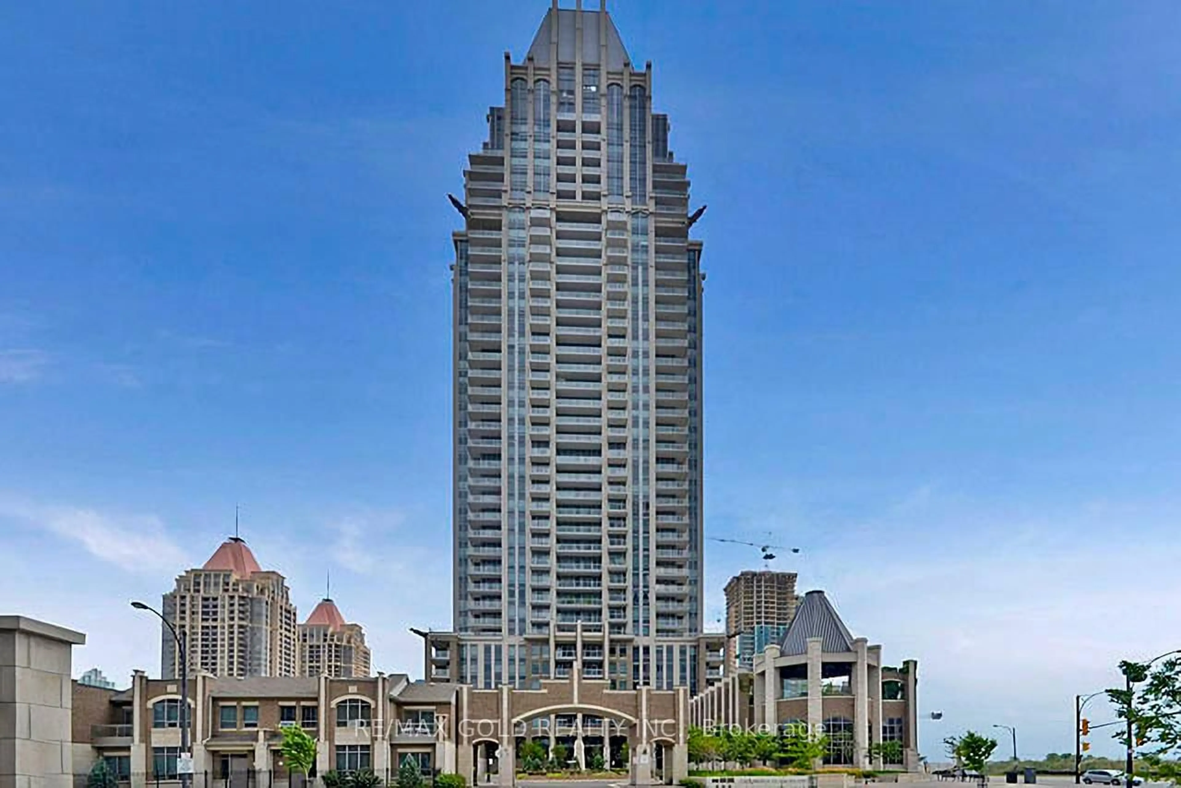 Indoor foyer for 388 Prince Of Wales Dr #1309, Mississauga Ontario L5B 0A1