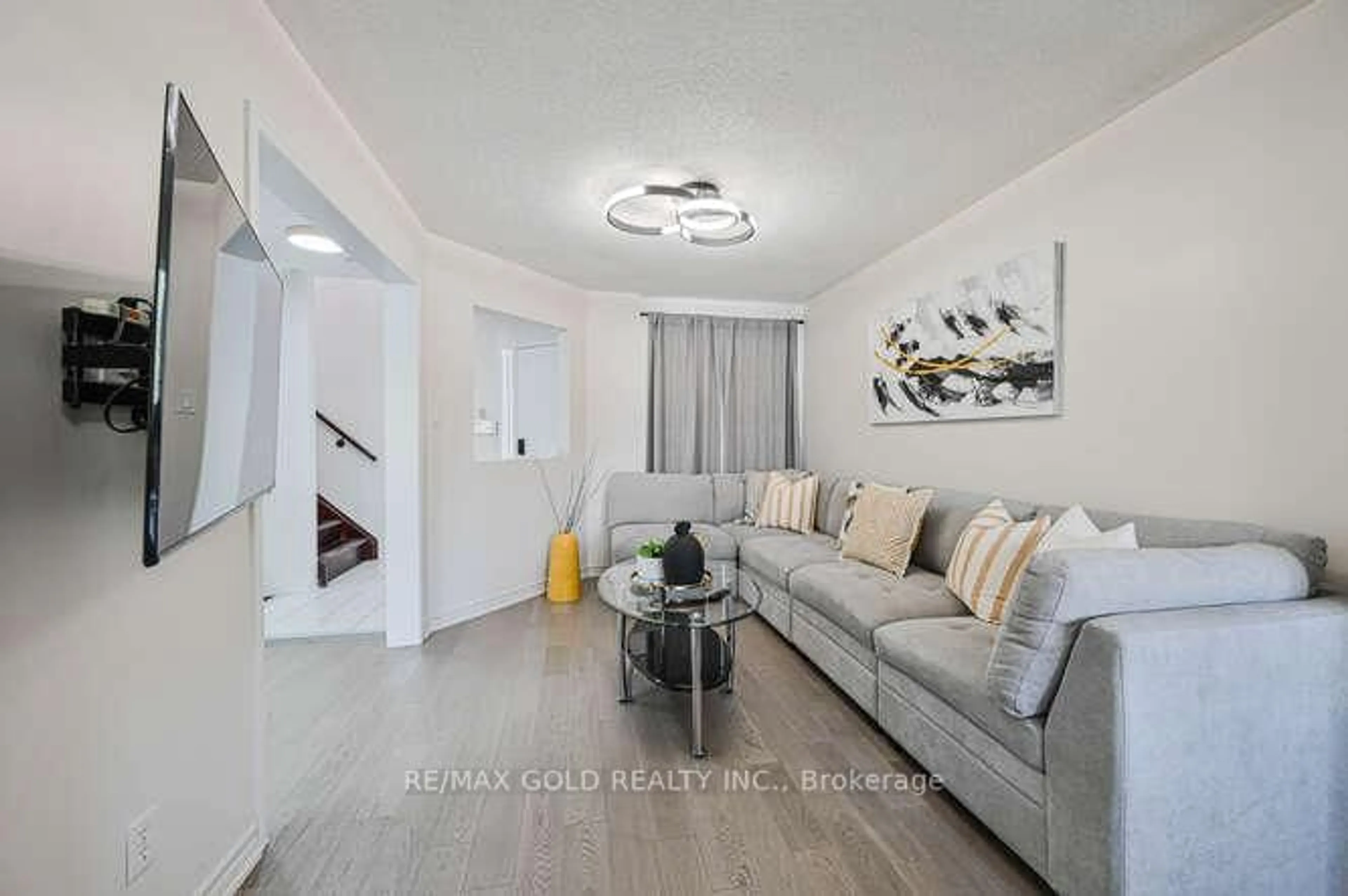 Living room with furniture, unknown for 115 Valonia Dr, Brampton Ontario L6V 4J9