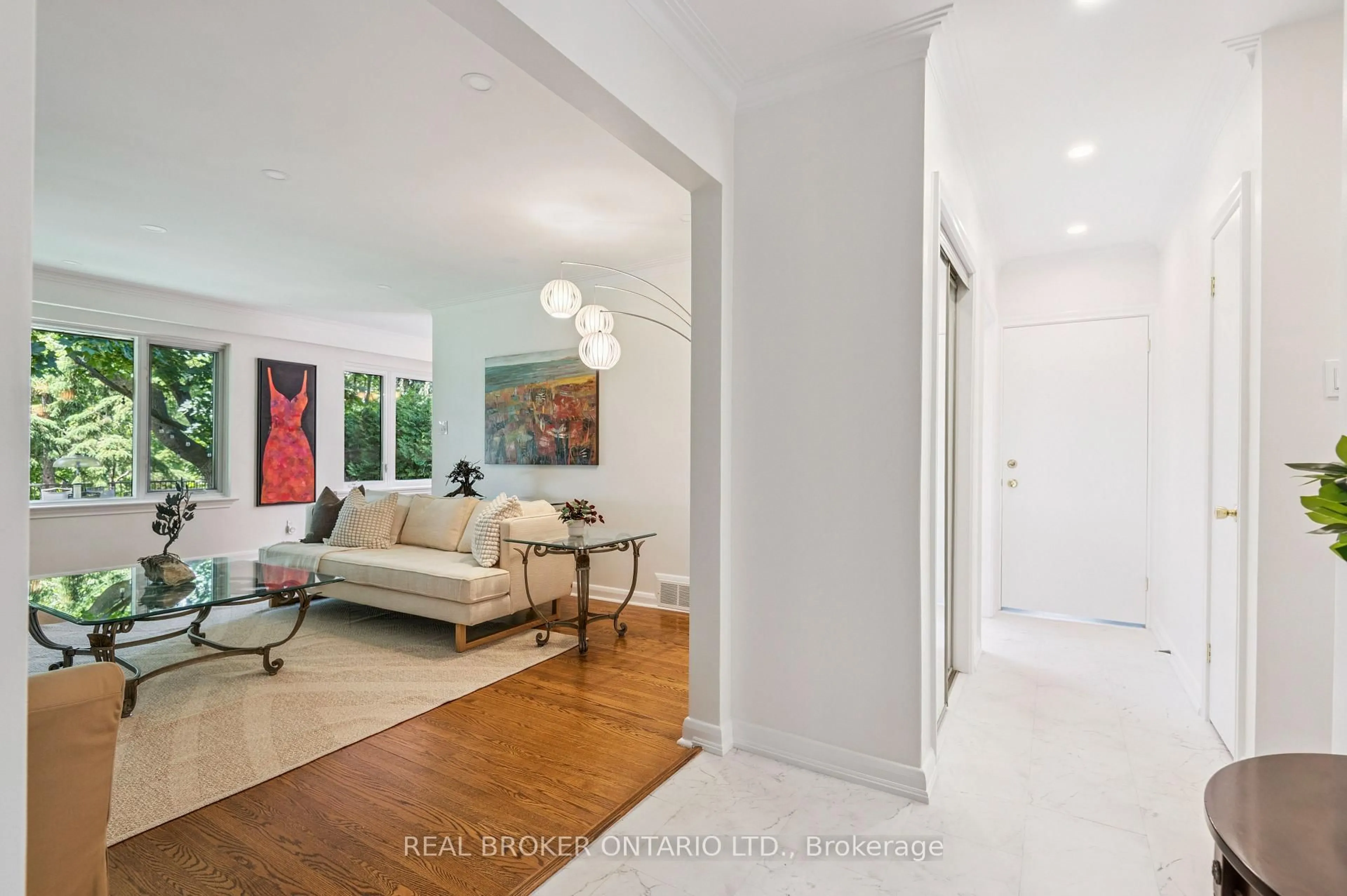 Indoor entryway for 78 Antioch Dr, Toronto Ontario M9B 5V4