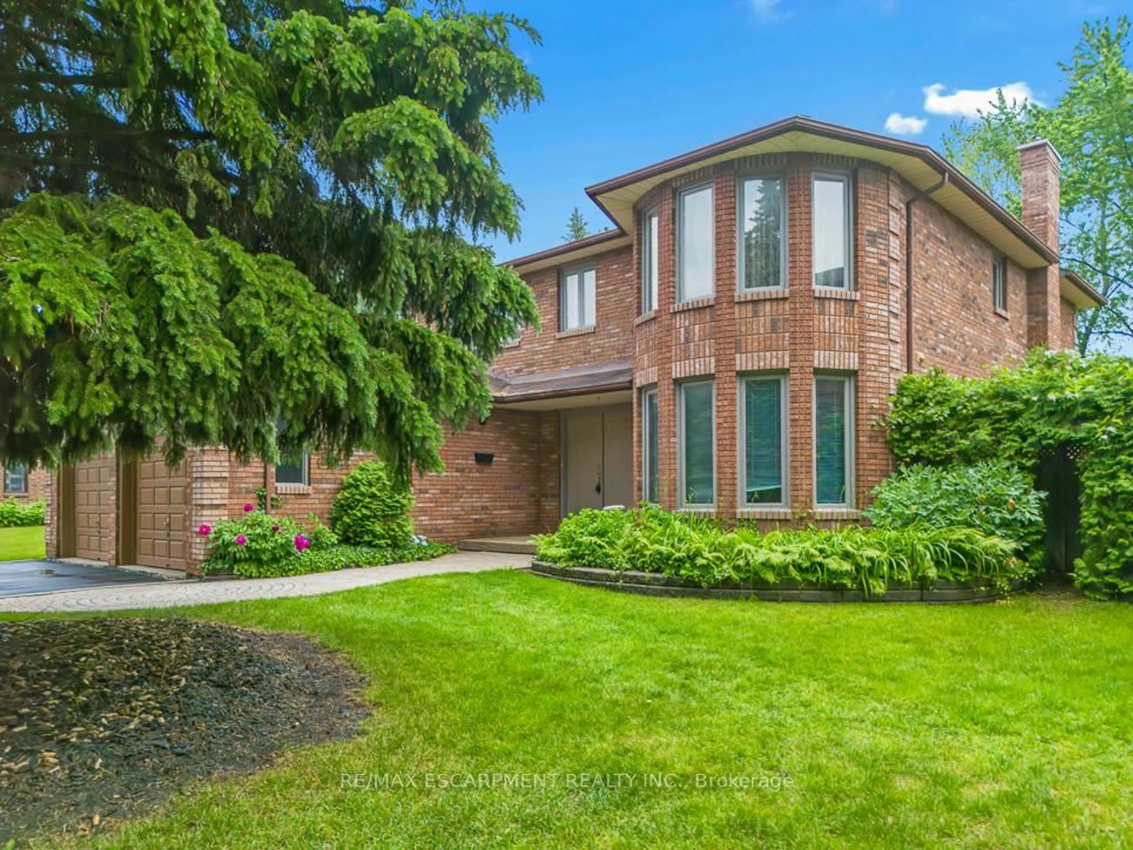 Home with brick exterior material, street for 1232 Saginaw Cres, Mississauga Ontario L5H 3W6