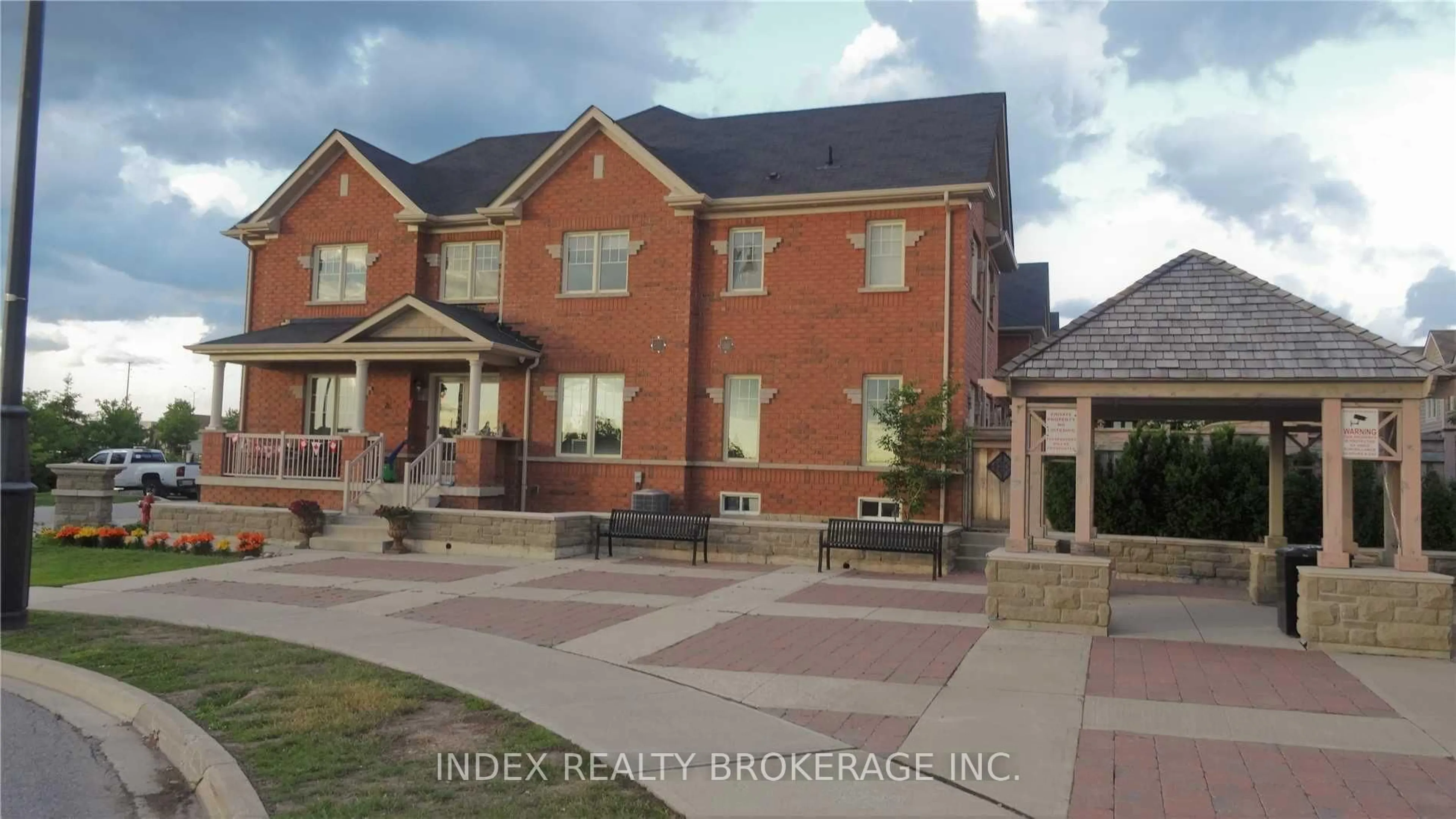 Home with brick exterior material, building for 2 Seachart Pl, Brampton Ontario L6P 3E1