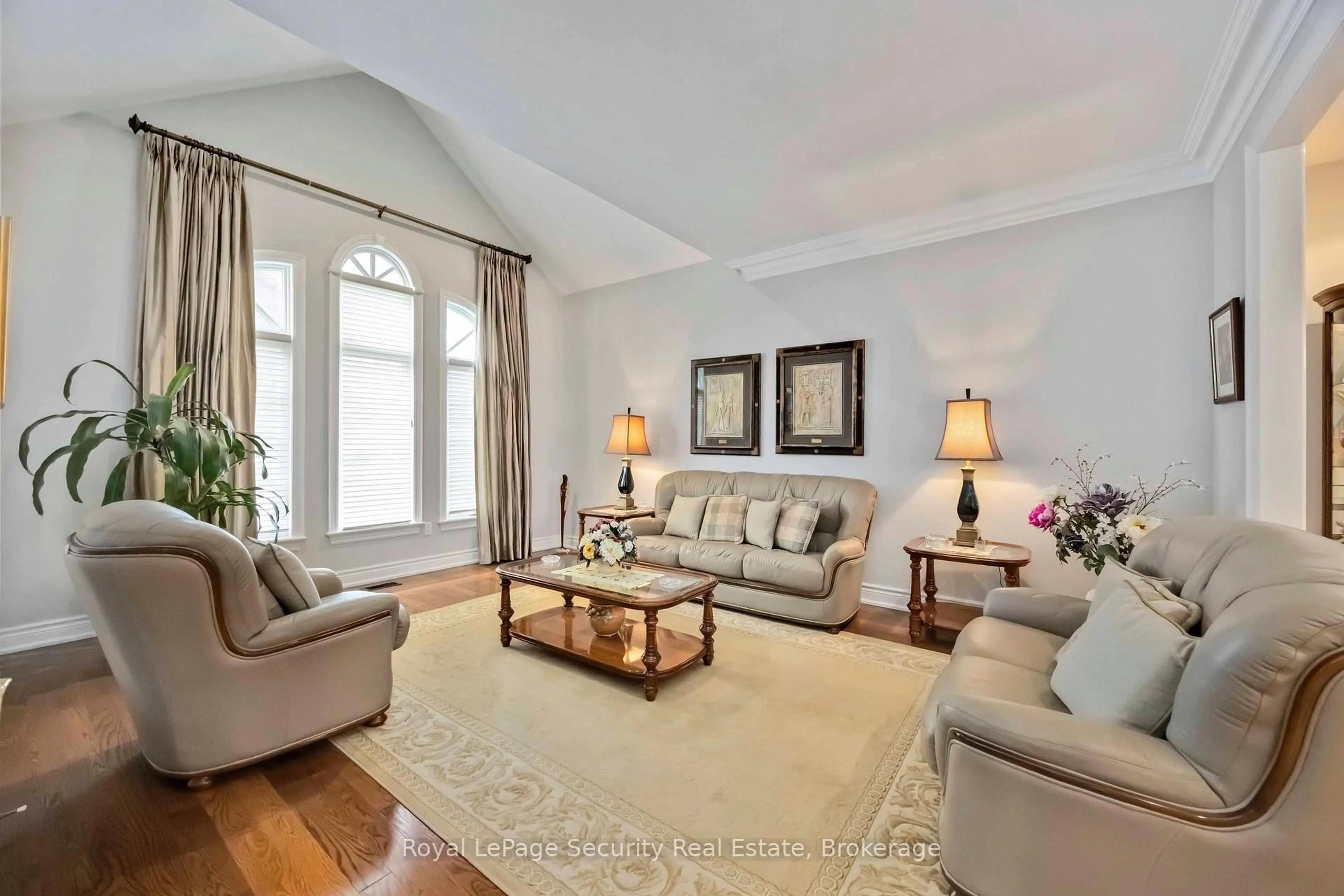 Living room with furniture, unknown for 27 Gaydon Ave, Toronto Ontario M9M 1G6