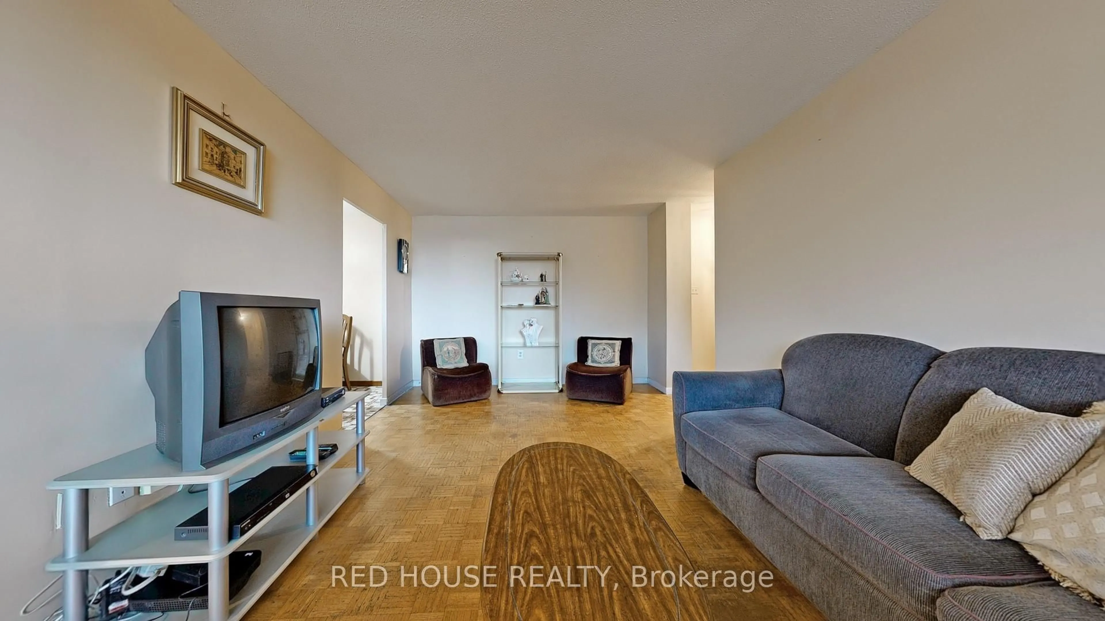 Living room with furniture, unknown for 5 Frith Rd #206, Toronto Ontario M3N 2L5