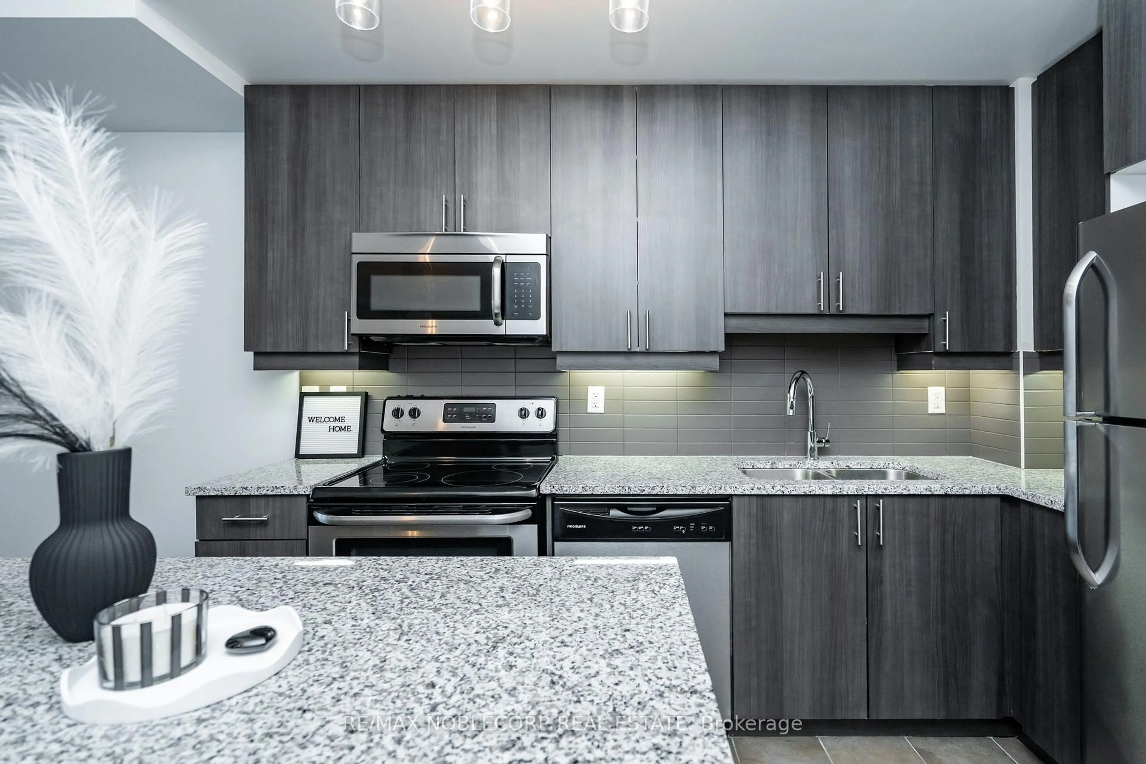 Standard kitchen, unknown for 1185 The Queensway Ave #331, Toronto Ontario M8Z 0C6
