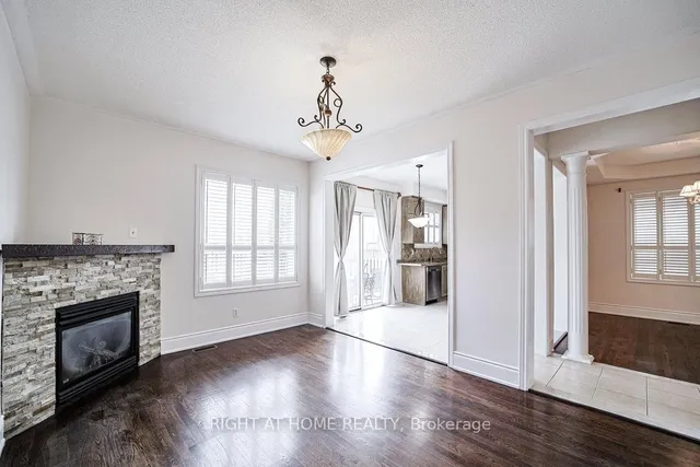Additional image 40 of 176 Cooke Cres