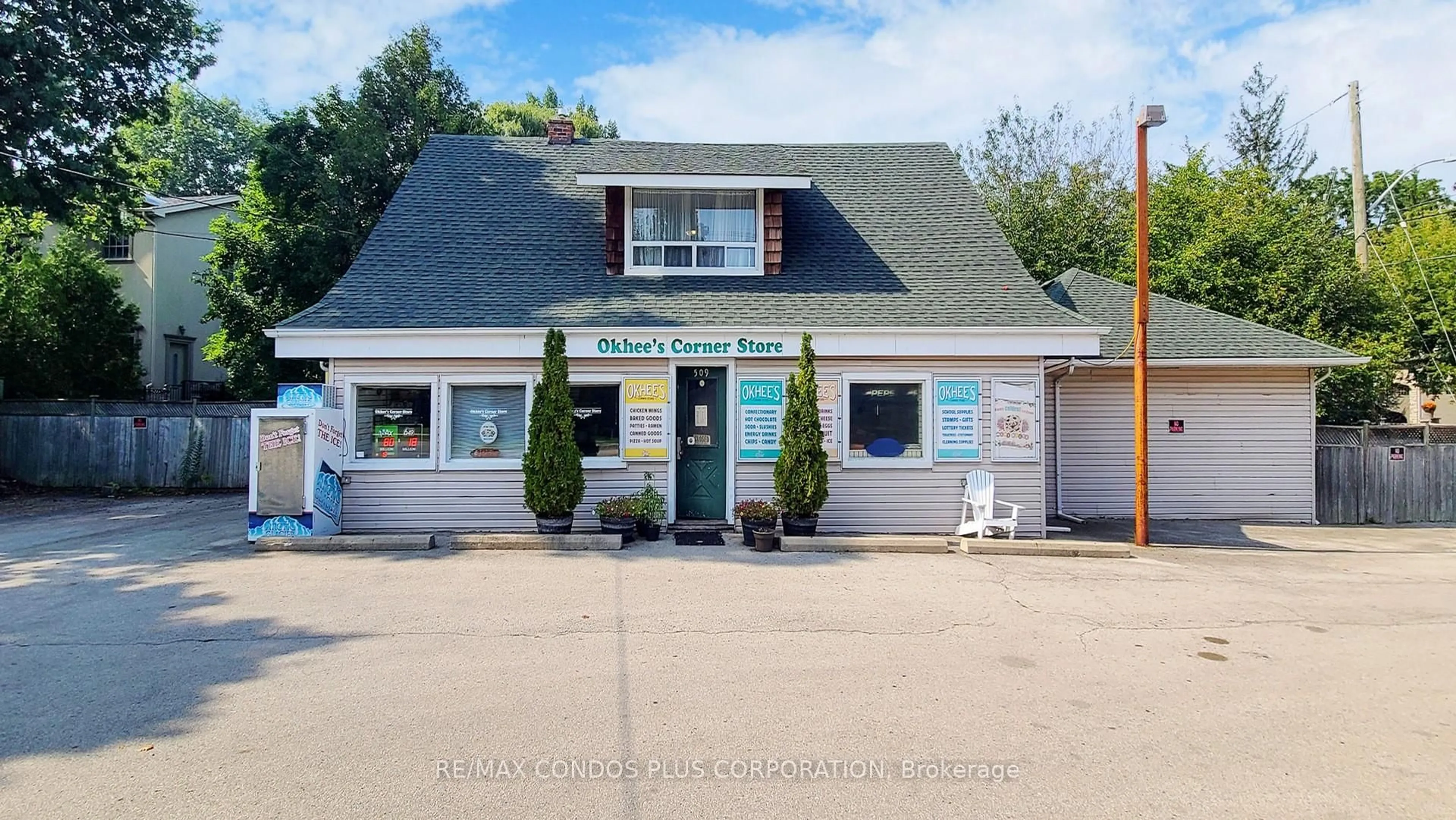 Unknown for 509 Lakeshore Rd, Oakville Ontario L6K 1G6